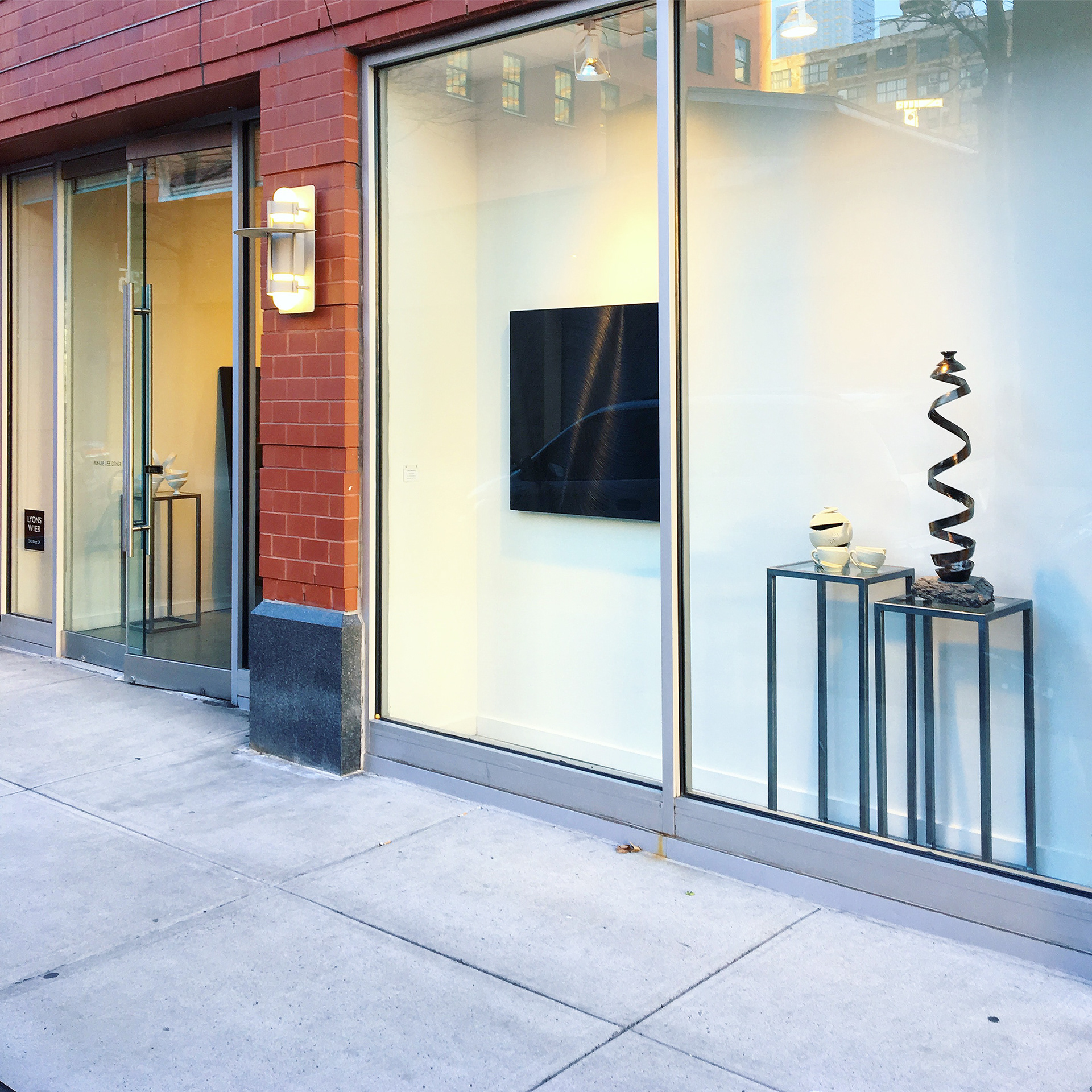 LYONS WIER GALLERY 432 W @24th St NYC