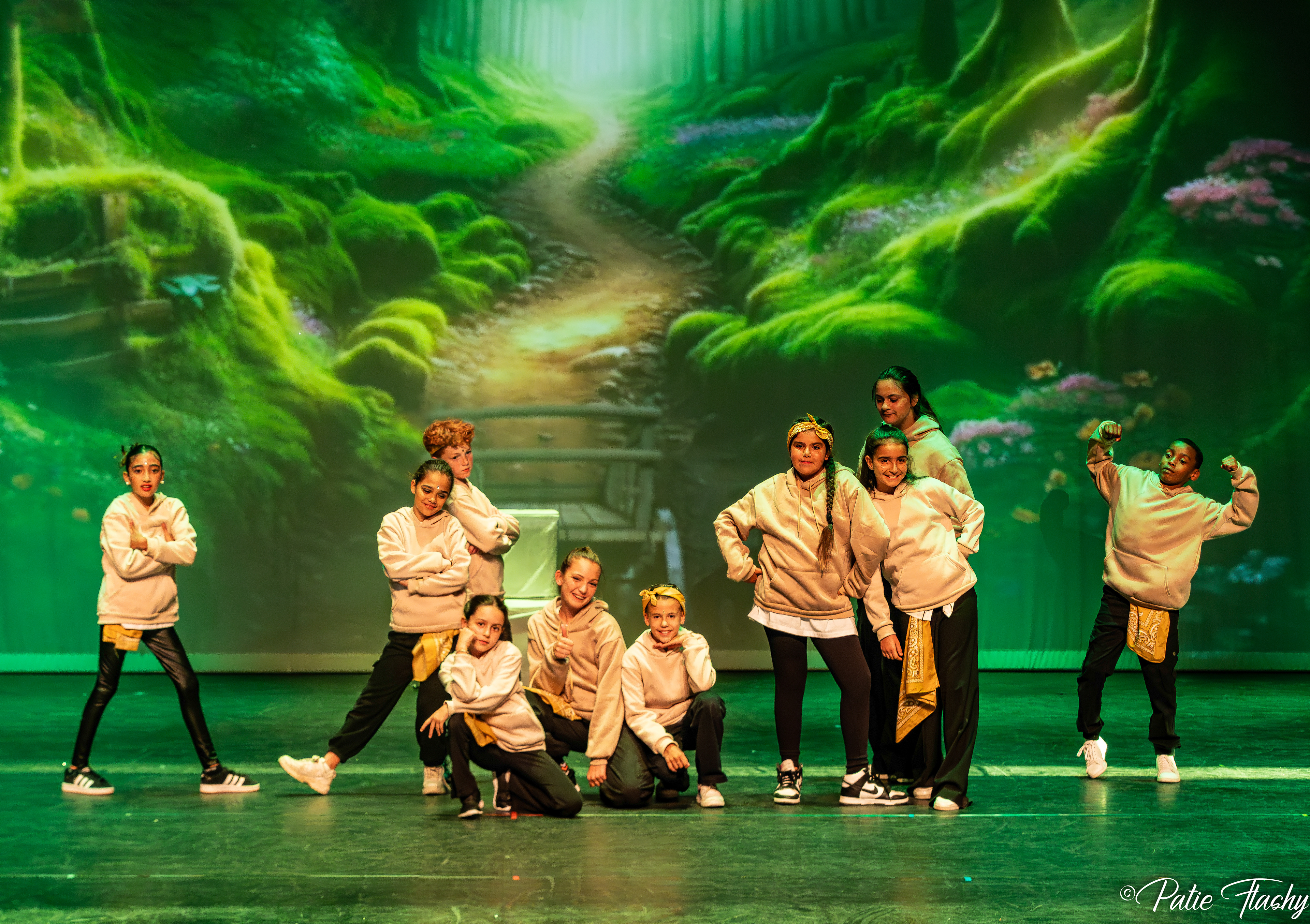 Gala de danse "Association LézartsUrbains Béziers34"