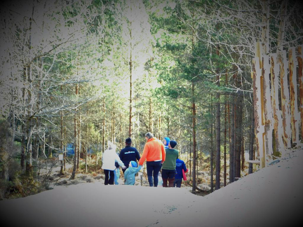 Til slutt må alle luffa heimover att, etter ein fantastisk dag i FATLANDSKOGEN.