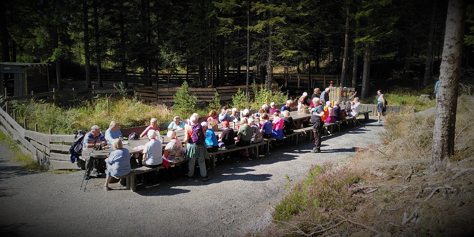 Hagerupshuset på Stord var på vitjing i FATLANDSKOGEN i september 2022.