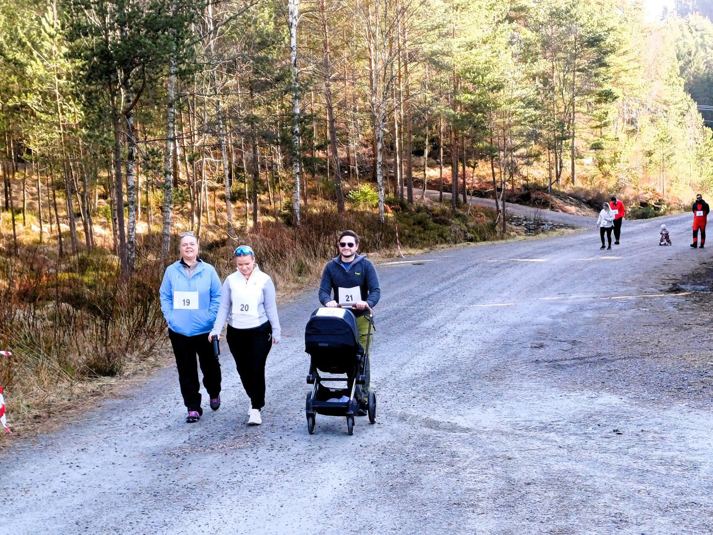 Fleire barnefamiliar var tidleg ute, her i innspurten mot mål.