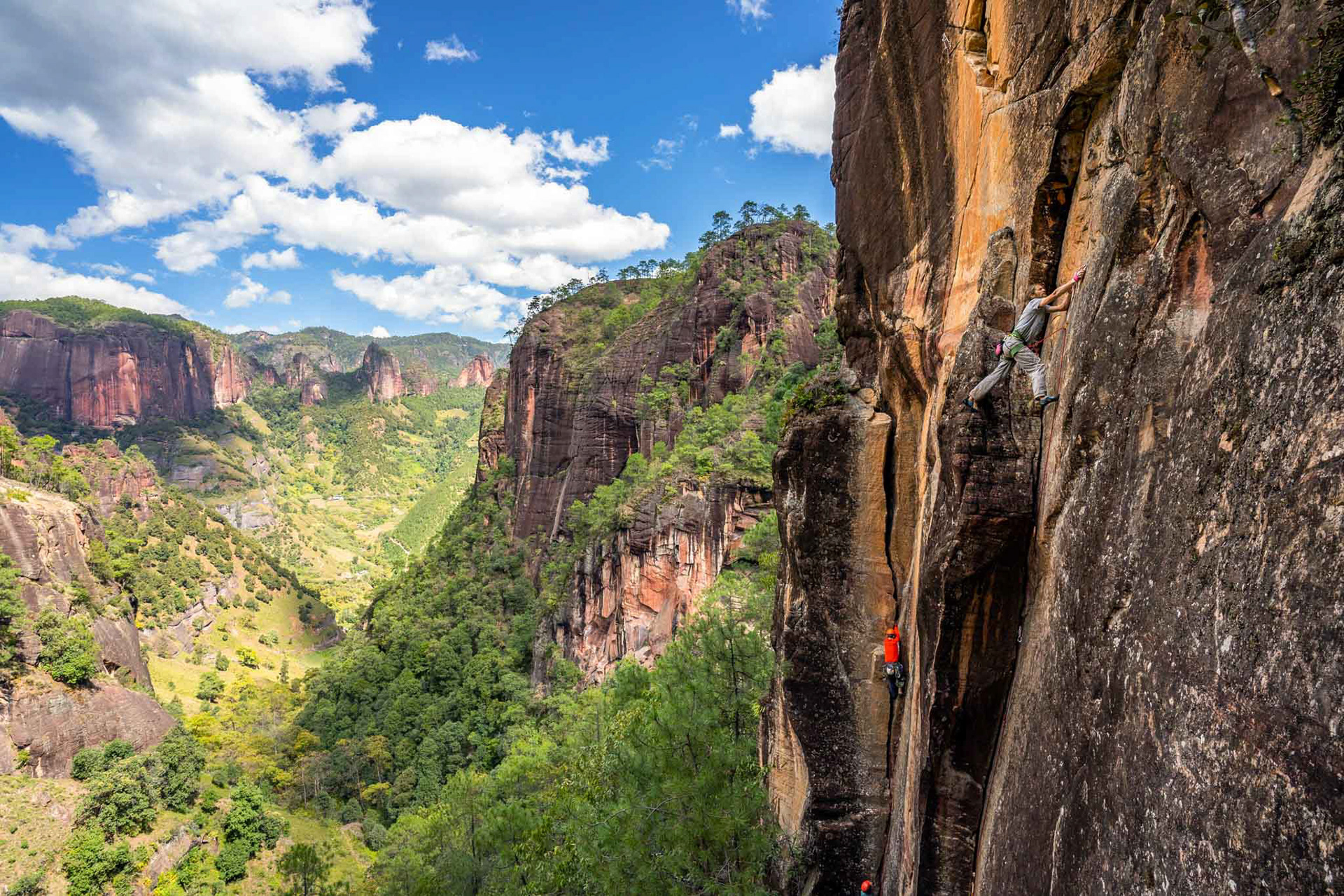 Bull crag with a view