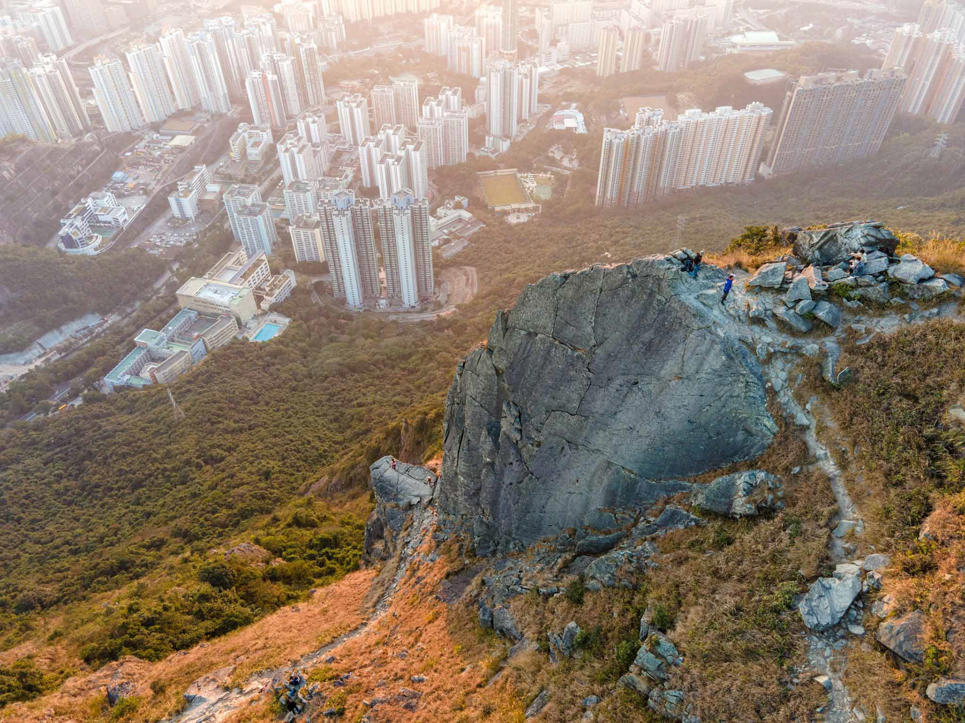 Suicide wall, Hong Kong