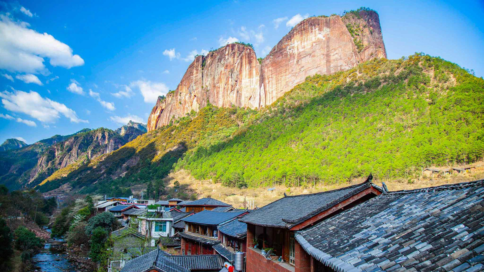 Classic view from Faraway rooftop