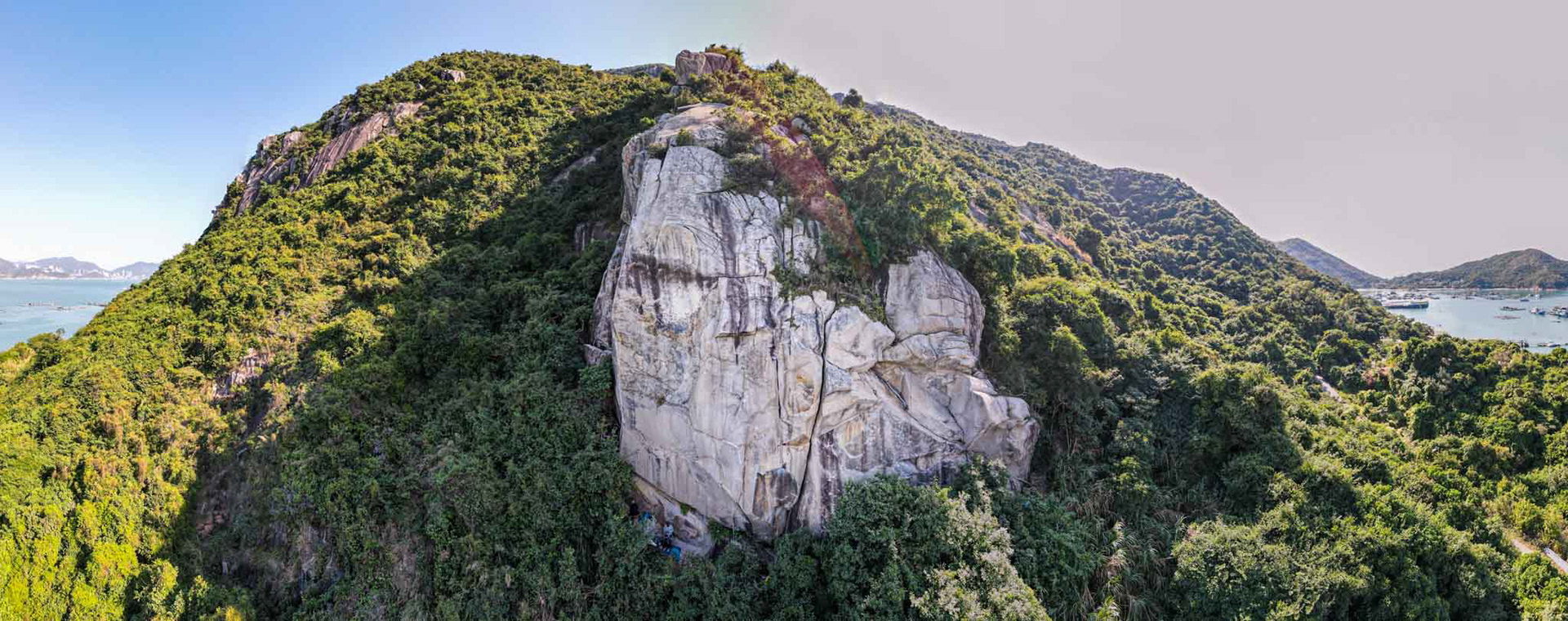Sok Kwu Wan buttress, Lamma Island