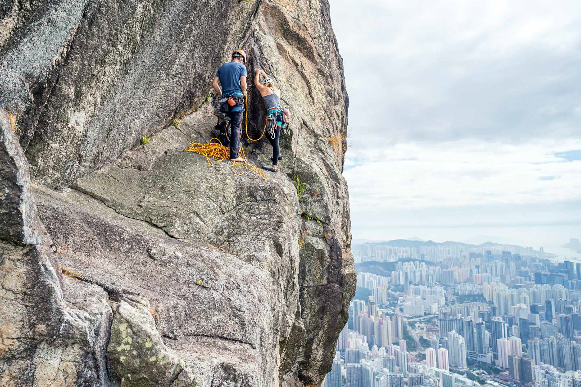 Gweilo multi-pitch on Lion Rock