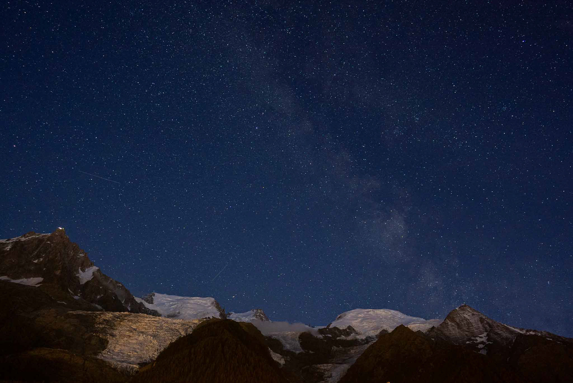 night sky in Chamonix