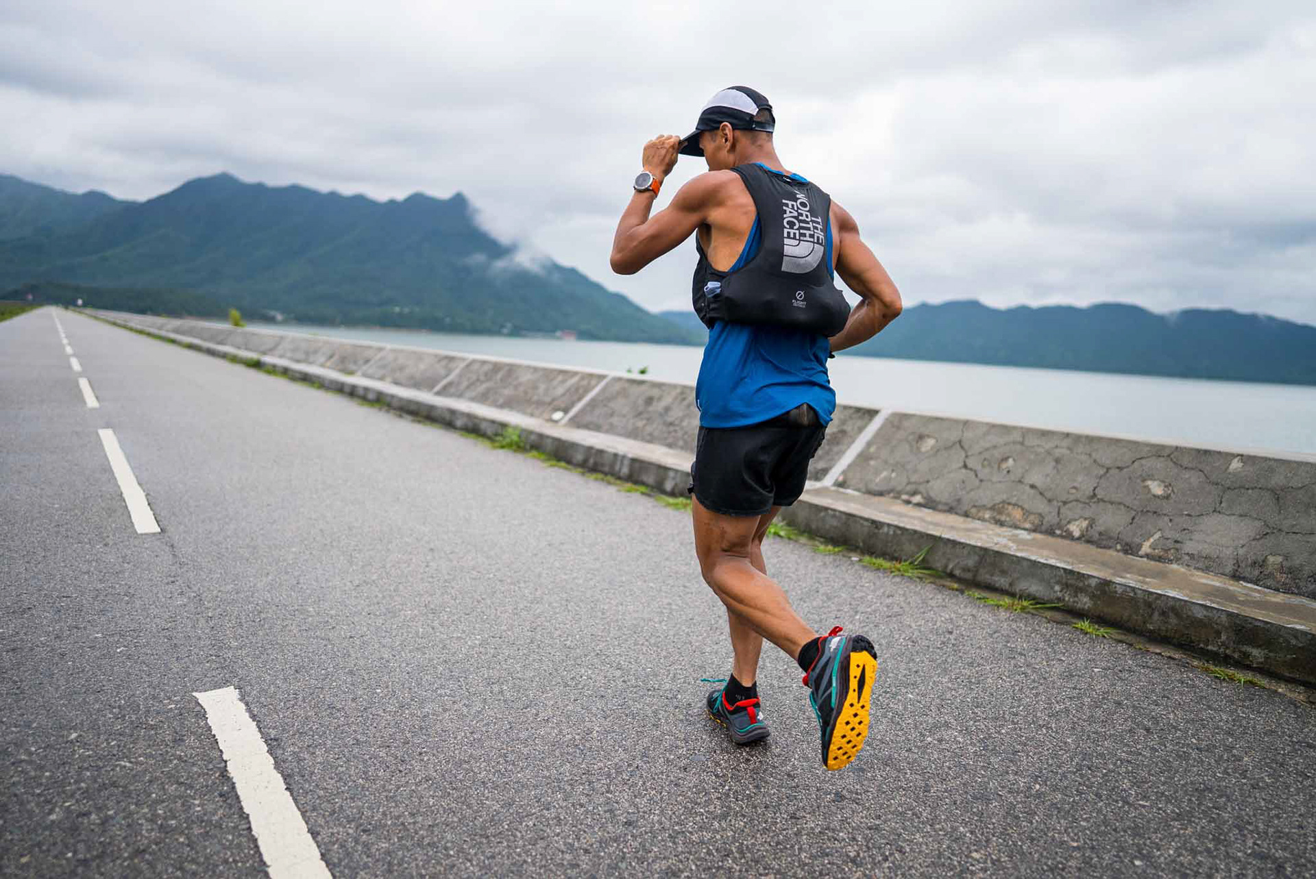 Chung running 100km per day for his challenge