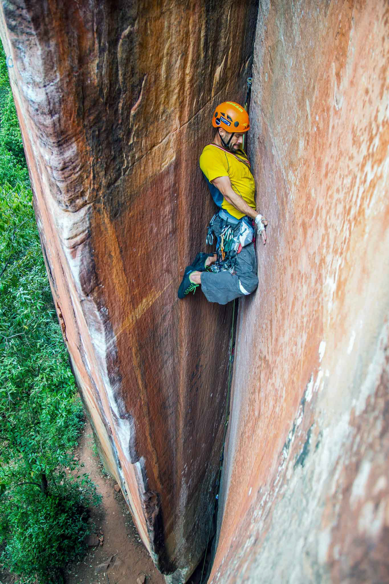 Pav on Clam Digger, one of the best climbs in Liming