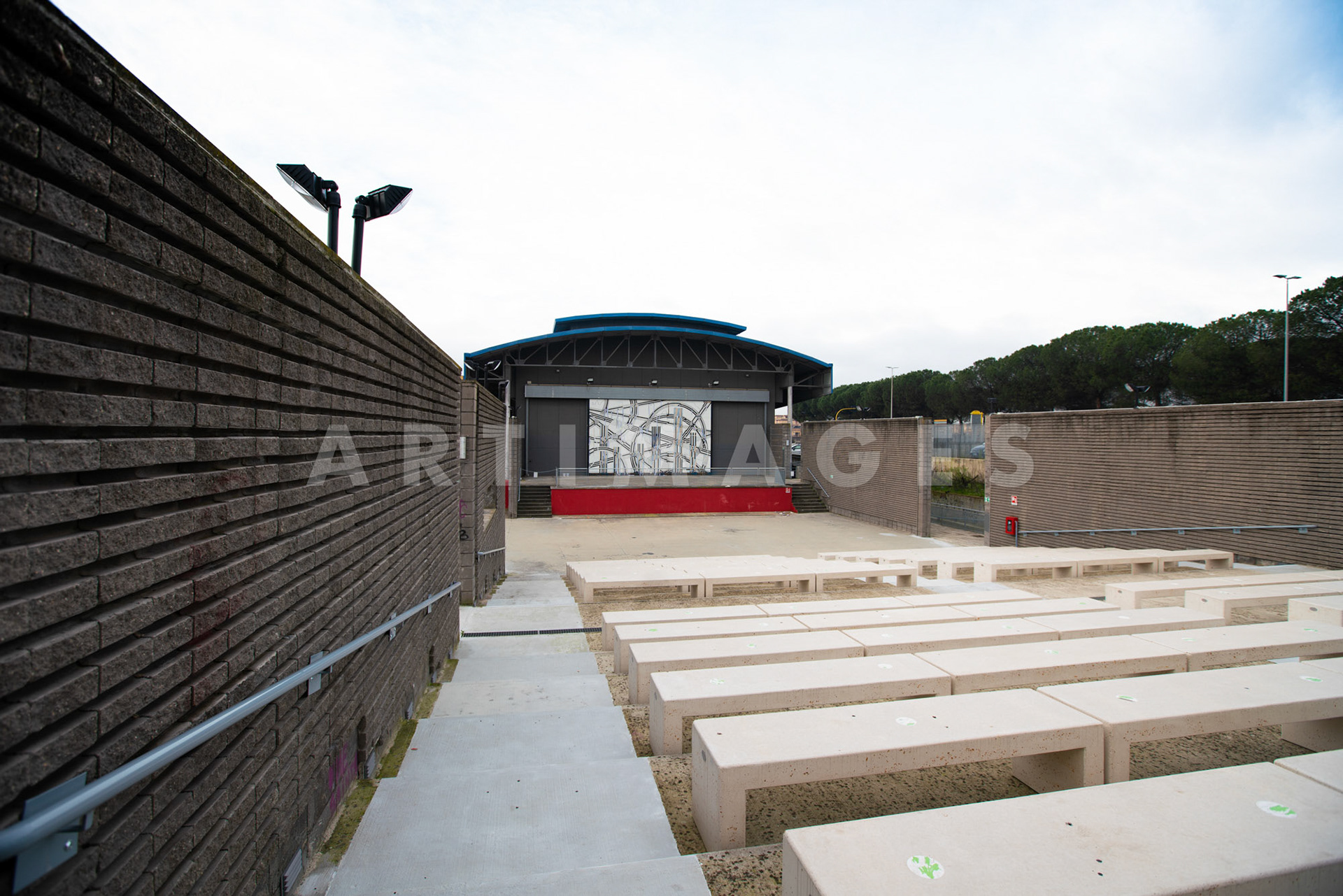 Sten e Lex, opera portone Teatro Tor Bella Monaca Roma, © Giovanni De Angelis 2021