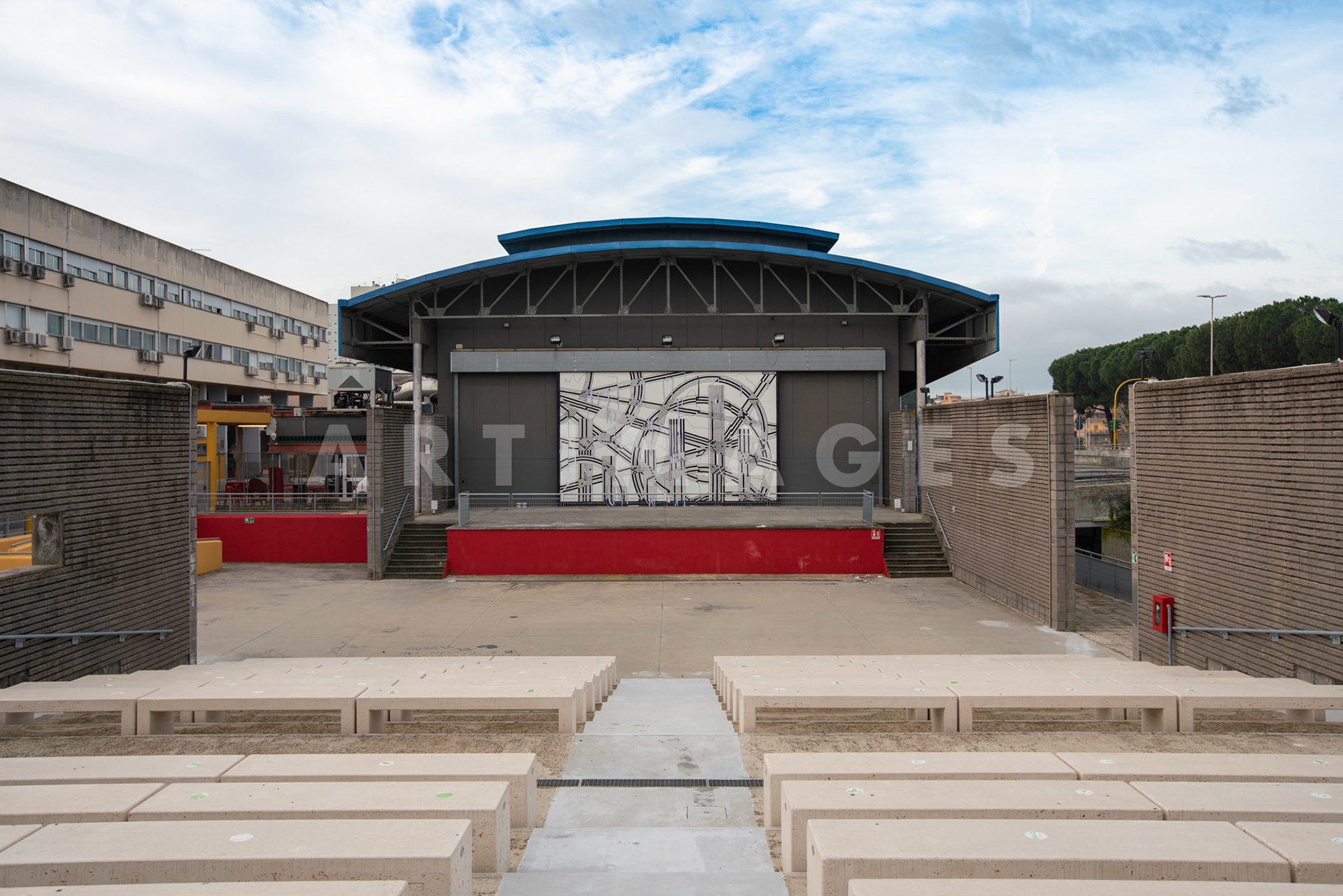 Sten e Lex, opera portone Teatro Tor Bella Monaca Roma, © Giovanni De Angelis 2021