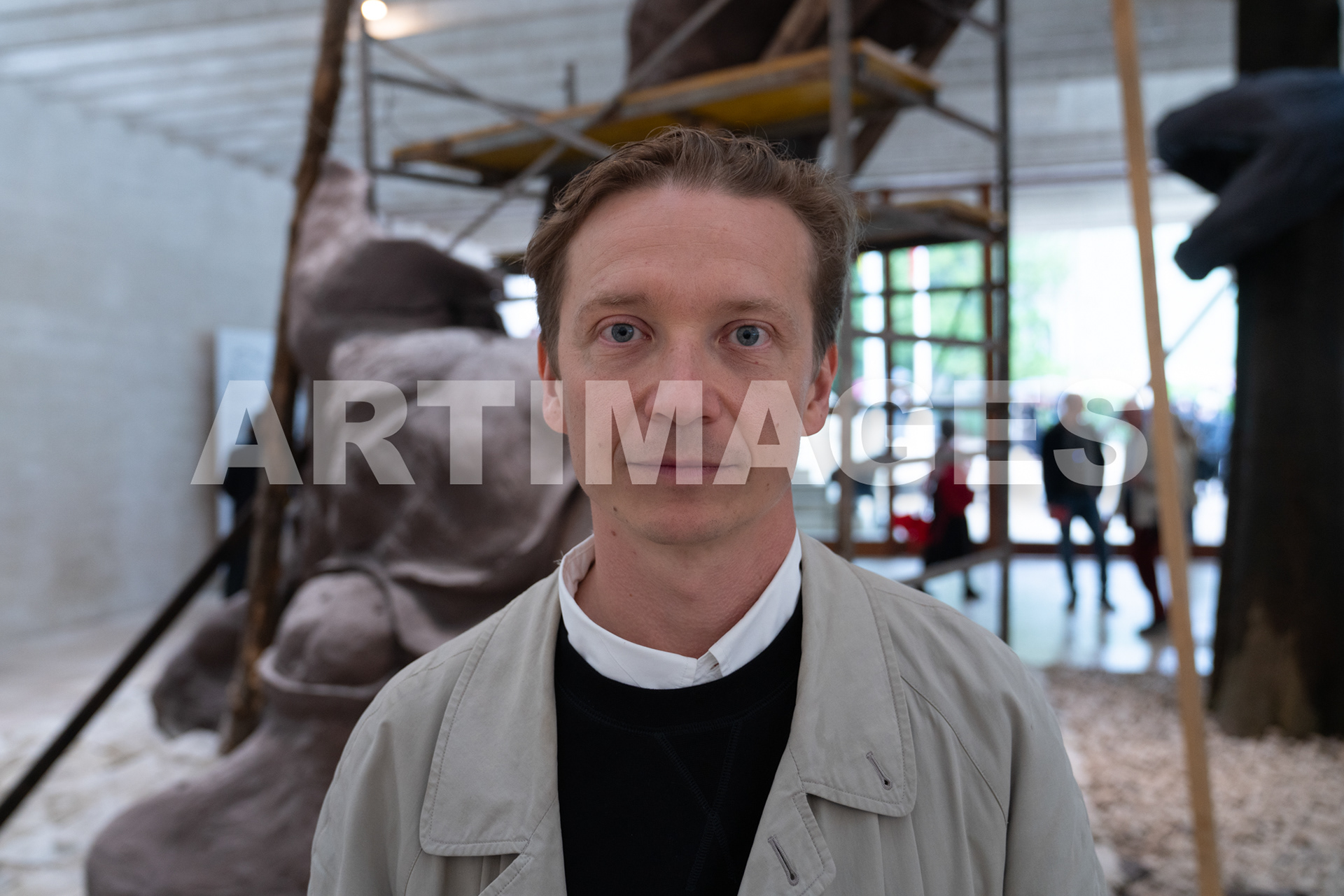 Artista finlandese Benjamin Orlow 