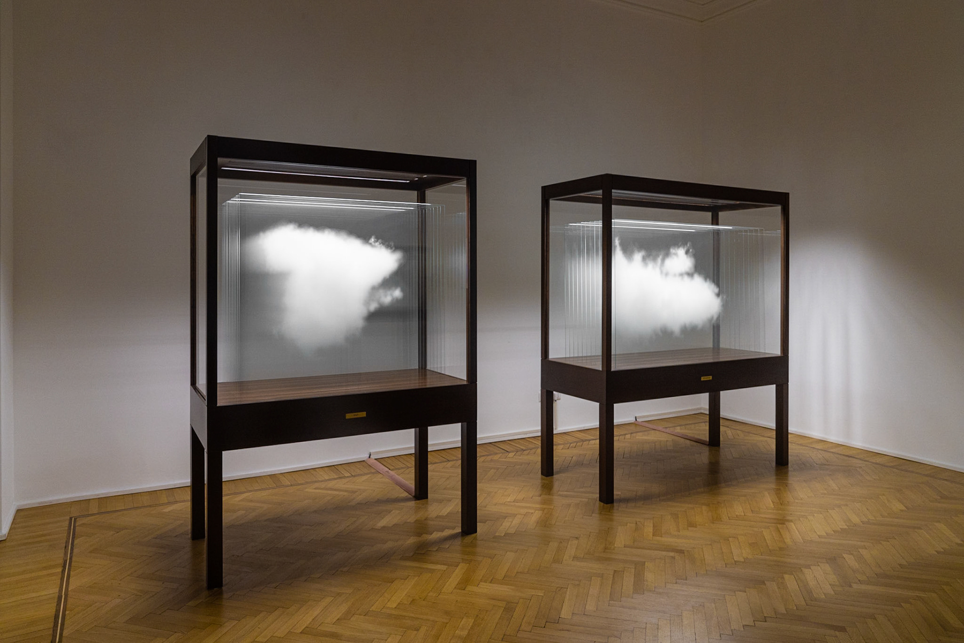 Leandro Erlich, Galleria Continua, 2020 exhibition view 'Soprattutto' - photo: Giovanni De Angelis, © 2020