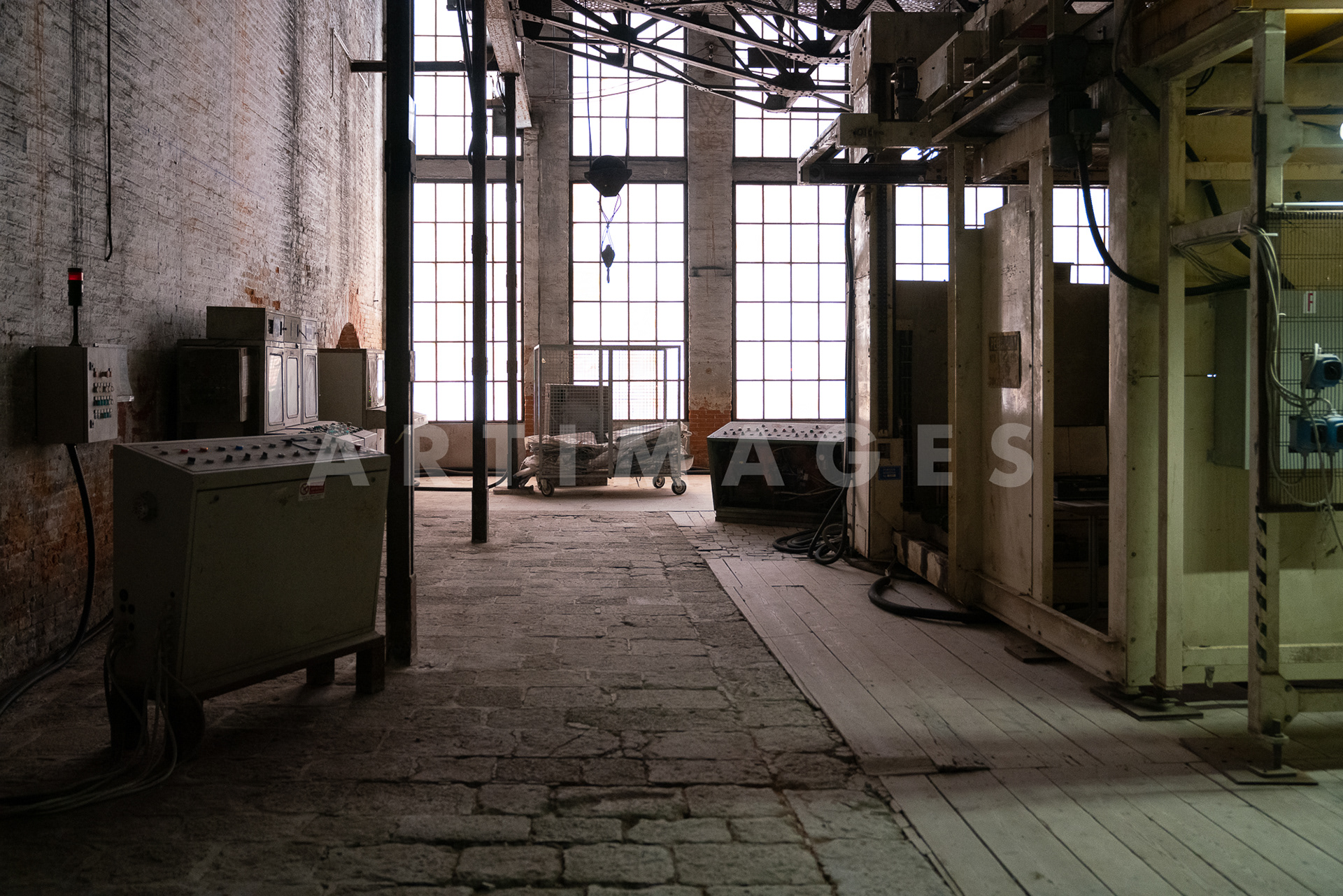 Gian Maria Tosatti, Storia della Notte e Destino delle Comete, Padiglione Italia, a cura di Eugenio Viola