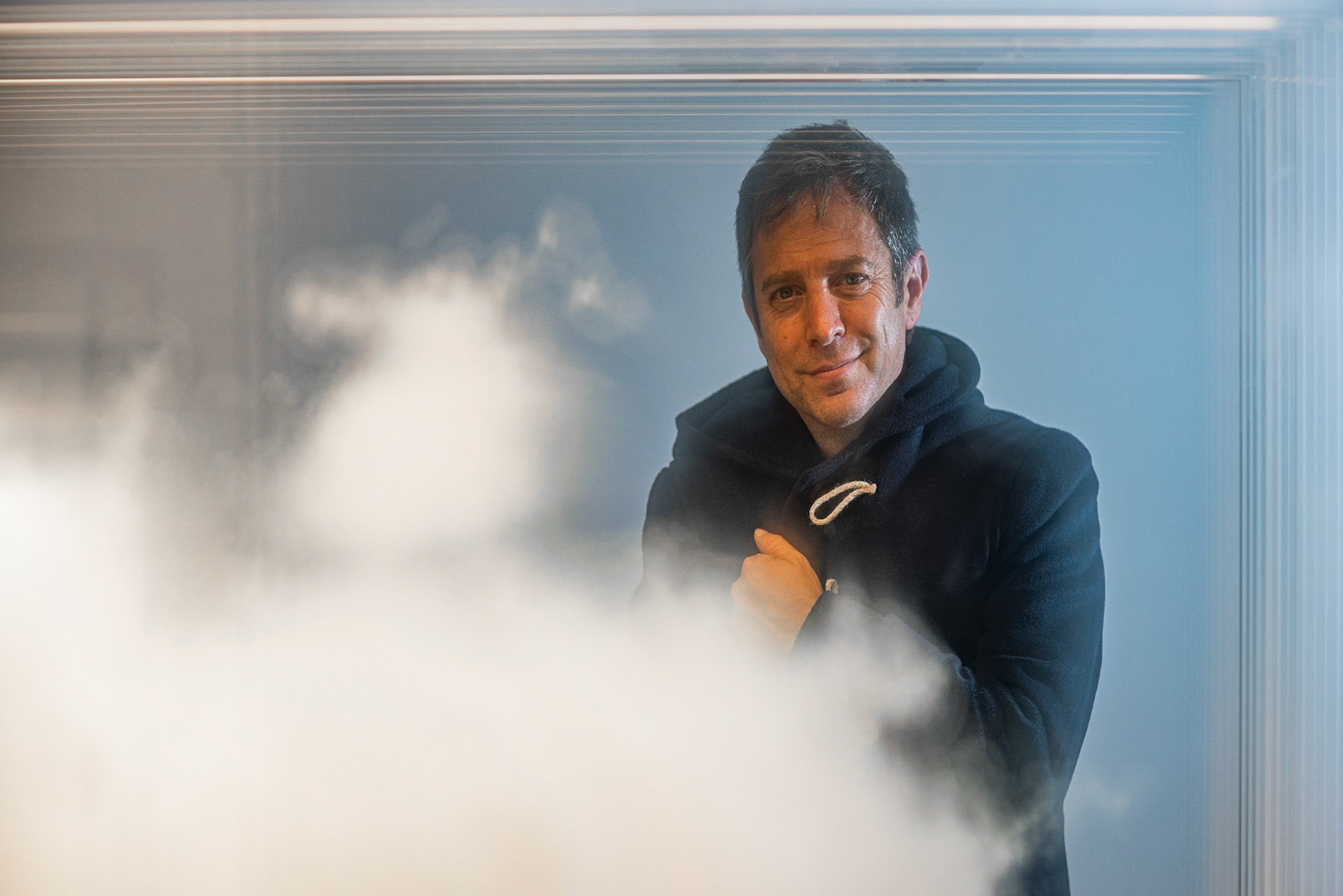 Leandro Erlich, Galleria Continua Roma, 2ritratto - photo: Giovanni De Angelis, © 2020