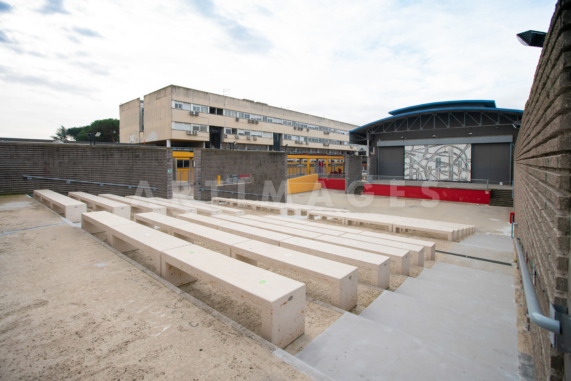 Sten e Lex, opera portone Teatro Tor Bella Monaca Roma, © Giovanni De Angelis 2021