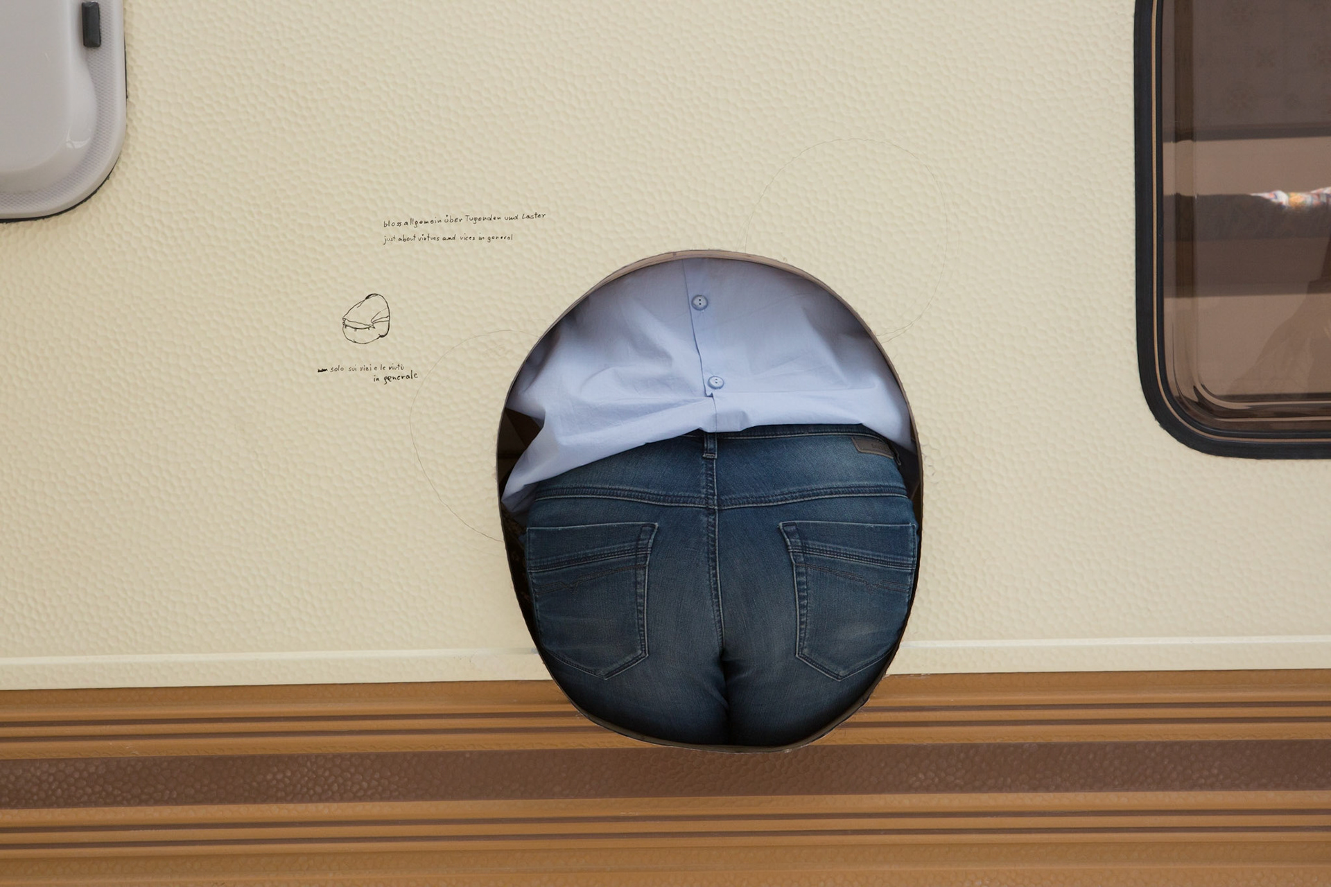 Erwin Wurm 57A Biennale di Venezia 2017 - © Giovanni De Angelis 57A Biennale di Venezia 2017 - © Giovanni De Angelis