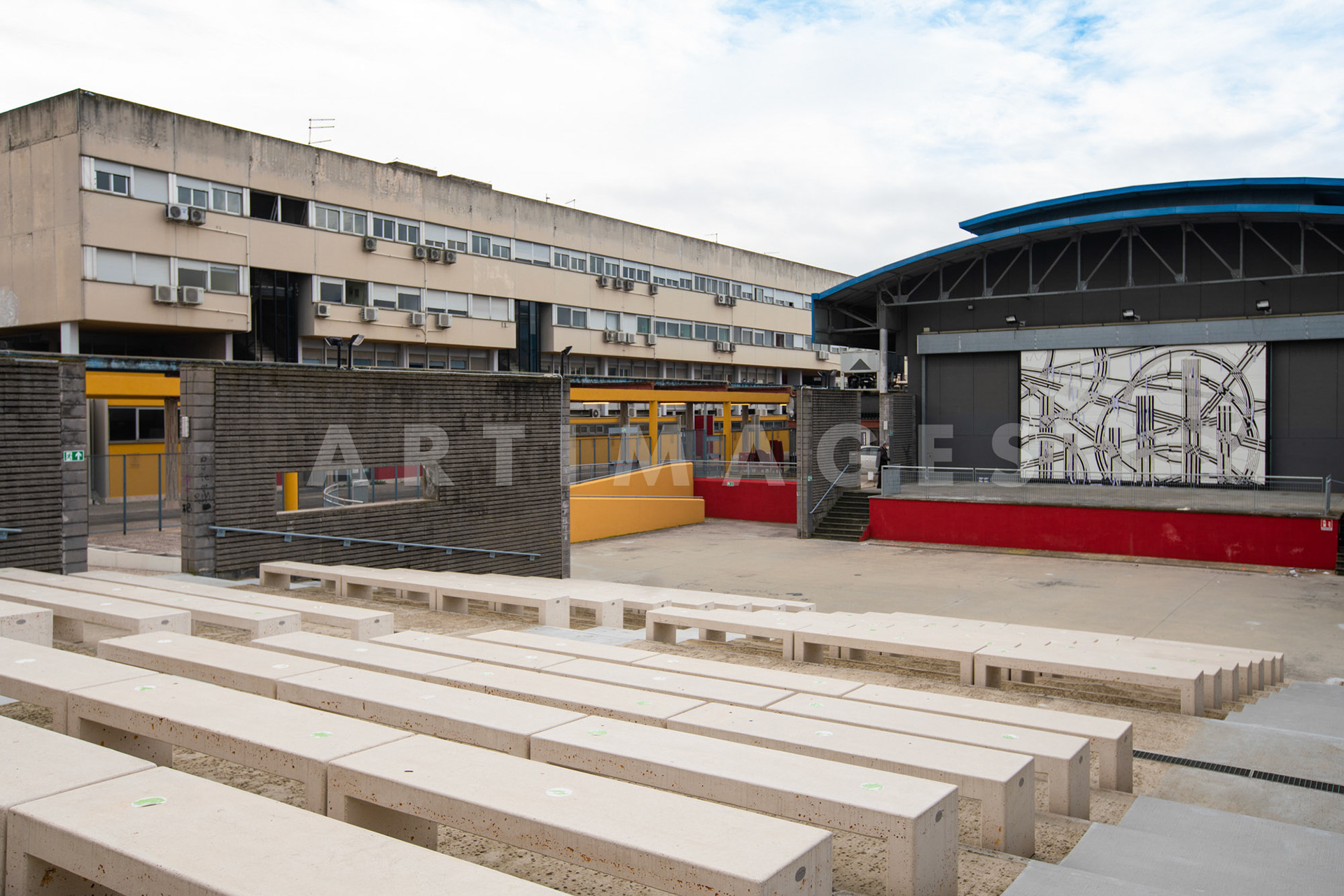 Sten e Lex, opera portone Teatro Tor Bella Monaca Roma, © Giovanni De Angelis 2021