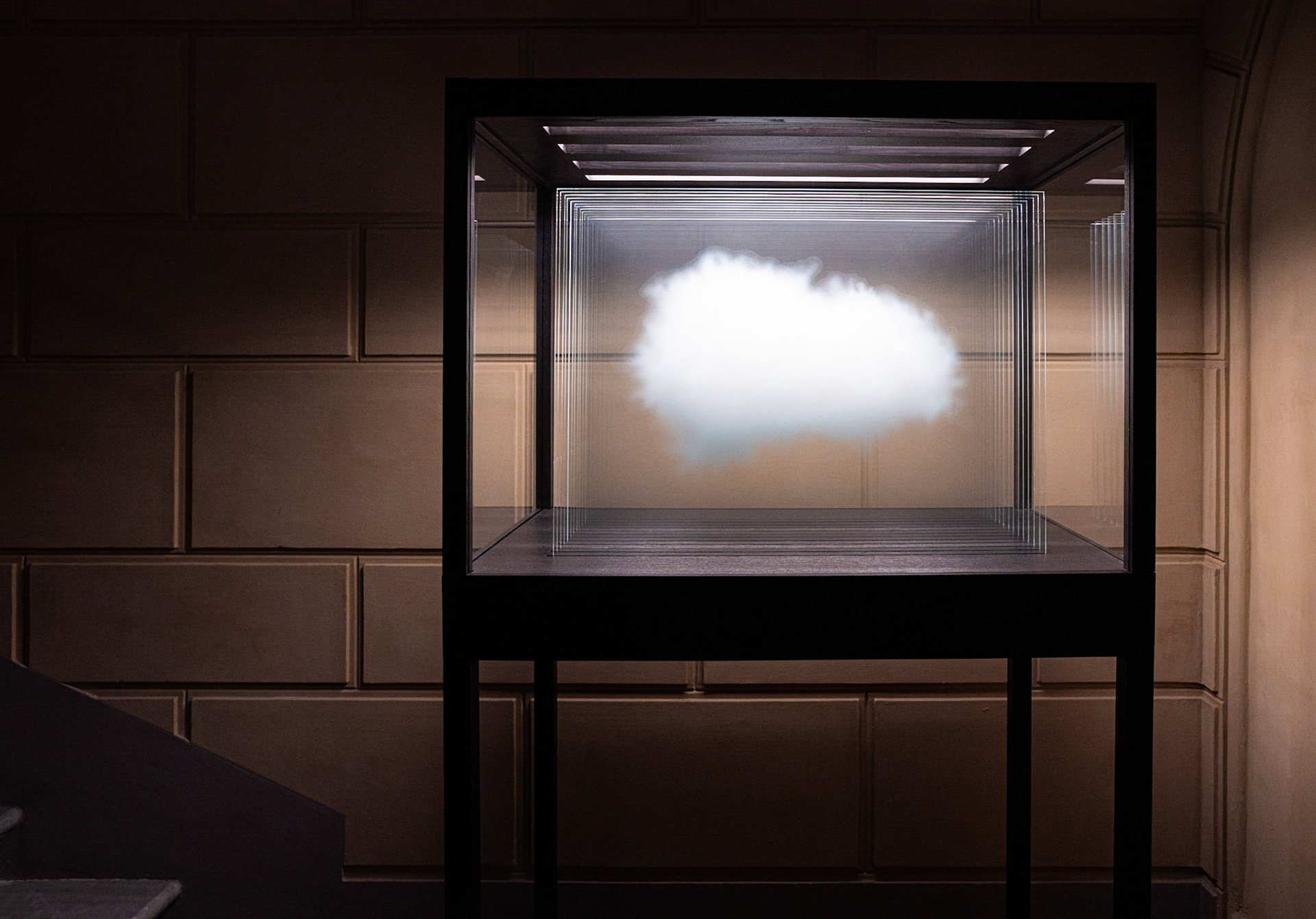 Leandro Erlich, Galleria Continua Roma, exhibition view 'Soprattutto' - photo: Giovanni De Angelis, © 2020