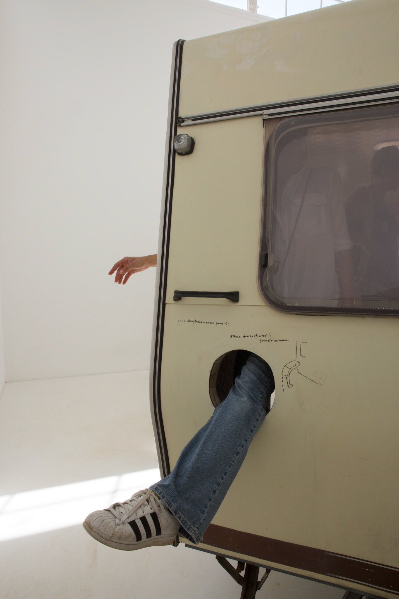 Erwin Wurm 57A Biennale di Venezia 2017 - © Giovanni De Angelis 57A Biennale di Venezia 2017 - © Giovanni De Angelis