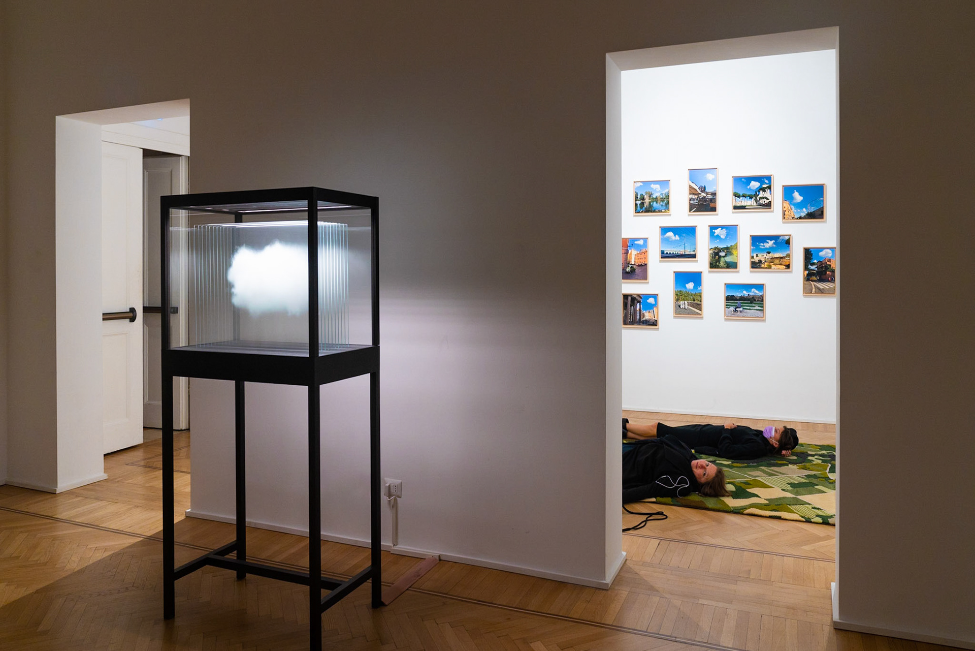 Leandro Erlich, Galleria Continua Roma, 2020 exhibition view 'Soprattutto' - photo: Giovanni De Angelis, © 2020