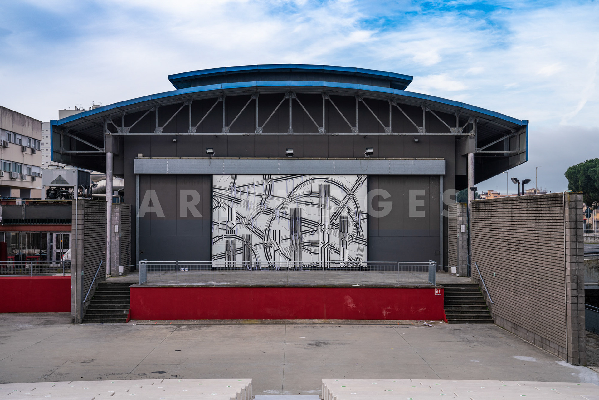 Sten e Lex, opera portone Teatro Tor Bella Monaca Roma, © Giovanni De Angelis 2021