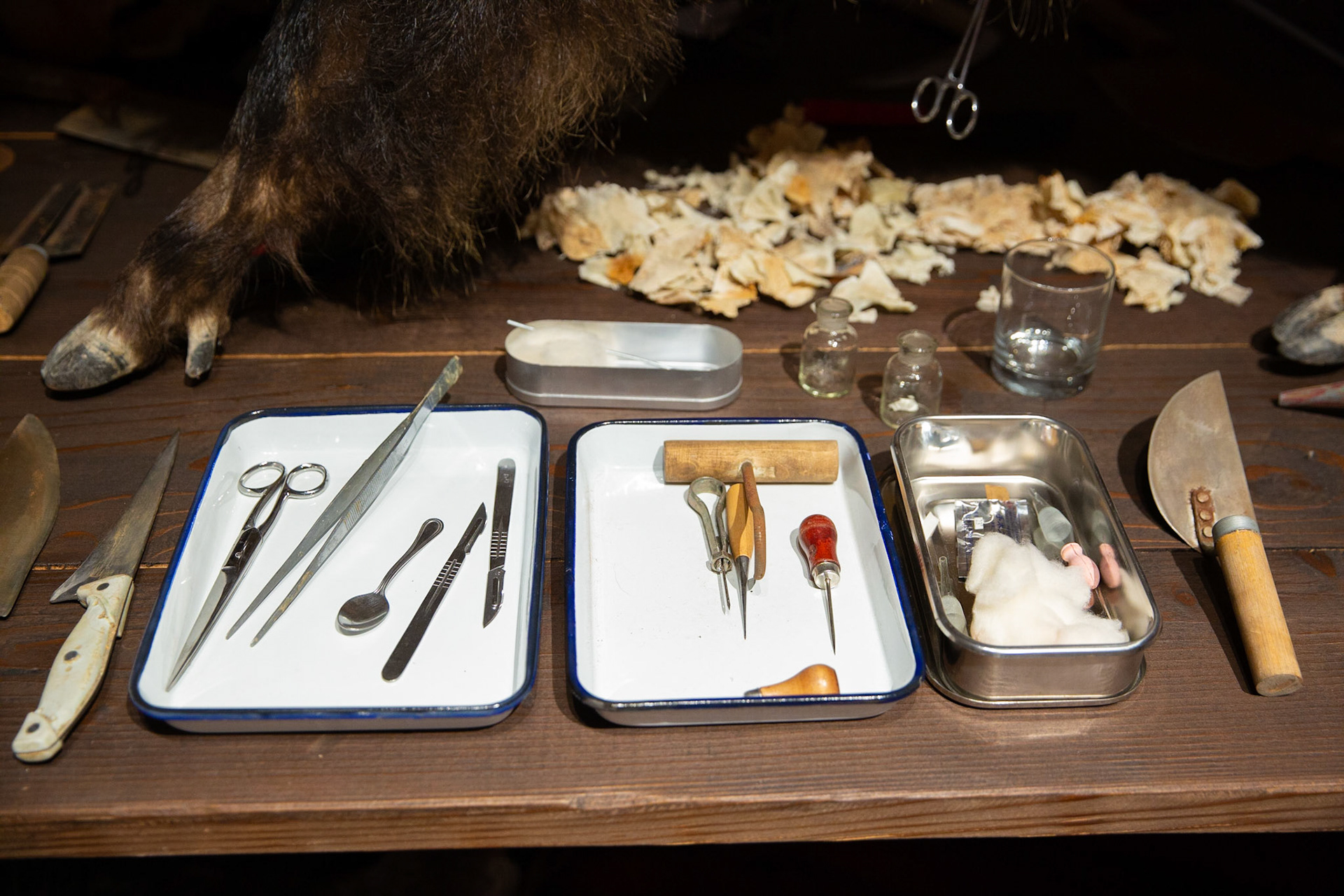 e world ia a fine place for you to fight for - Galleria Continua