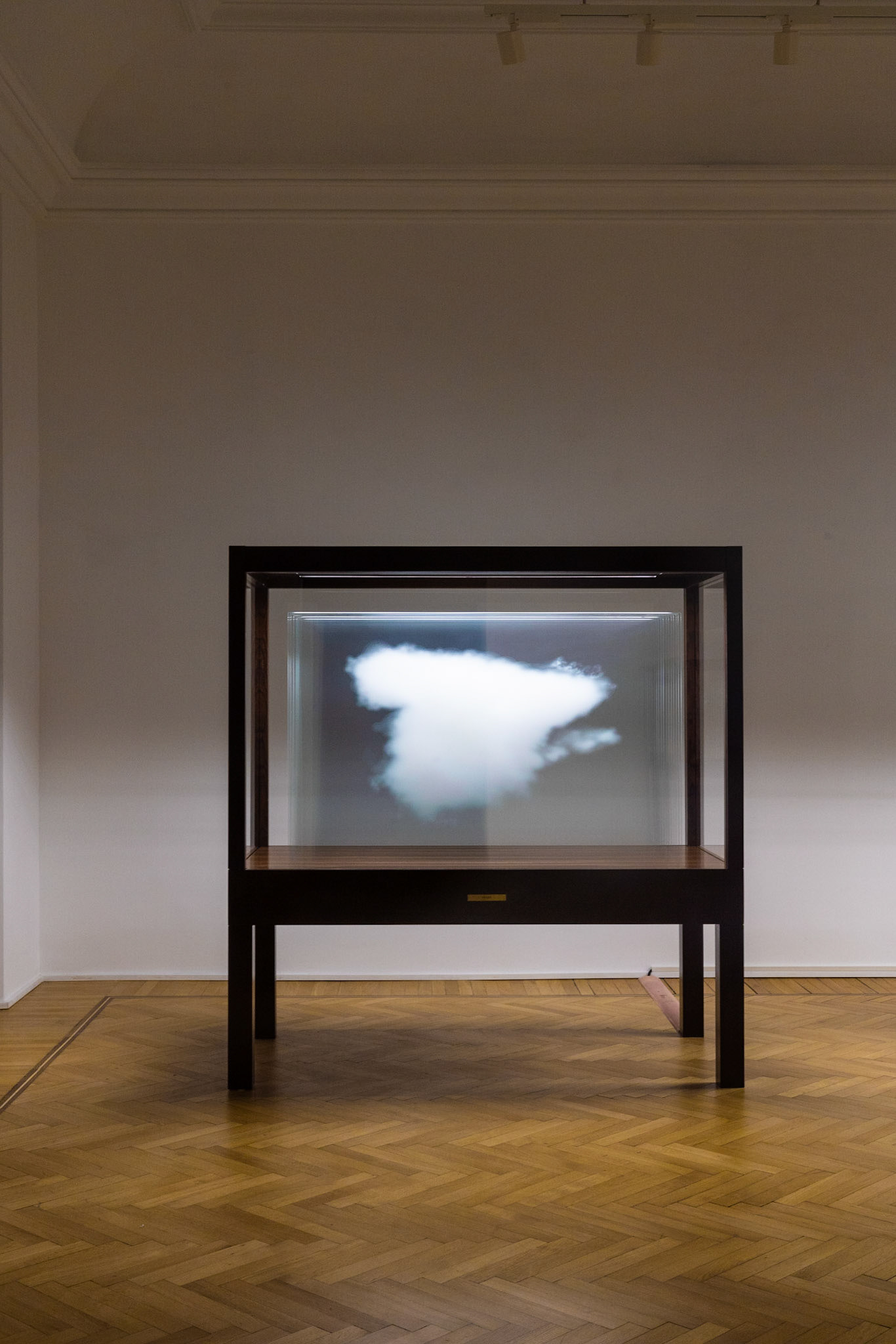 Leandro Erlich, Galleria Continua Roma, 2020 exhibition view 'Soprattutto' - photo: Giovanni De Angelis, © 2020