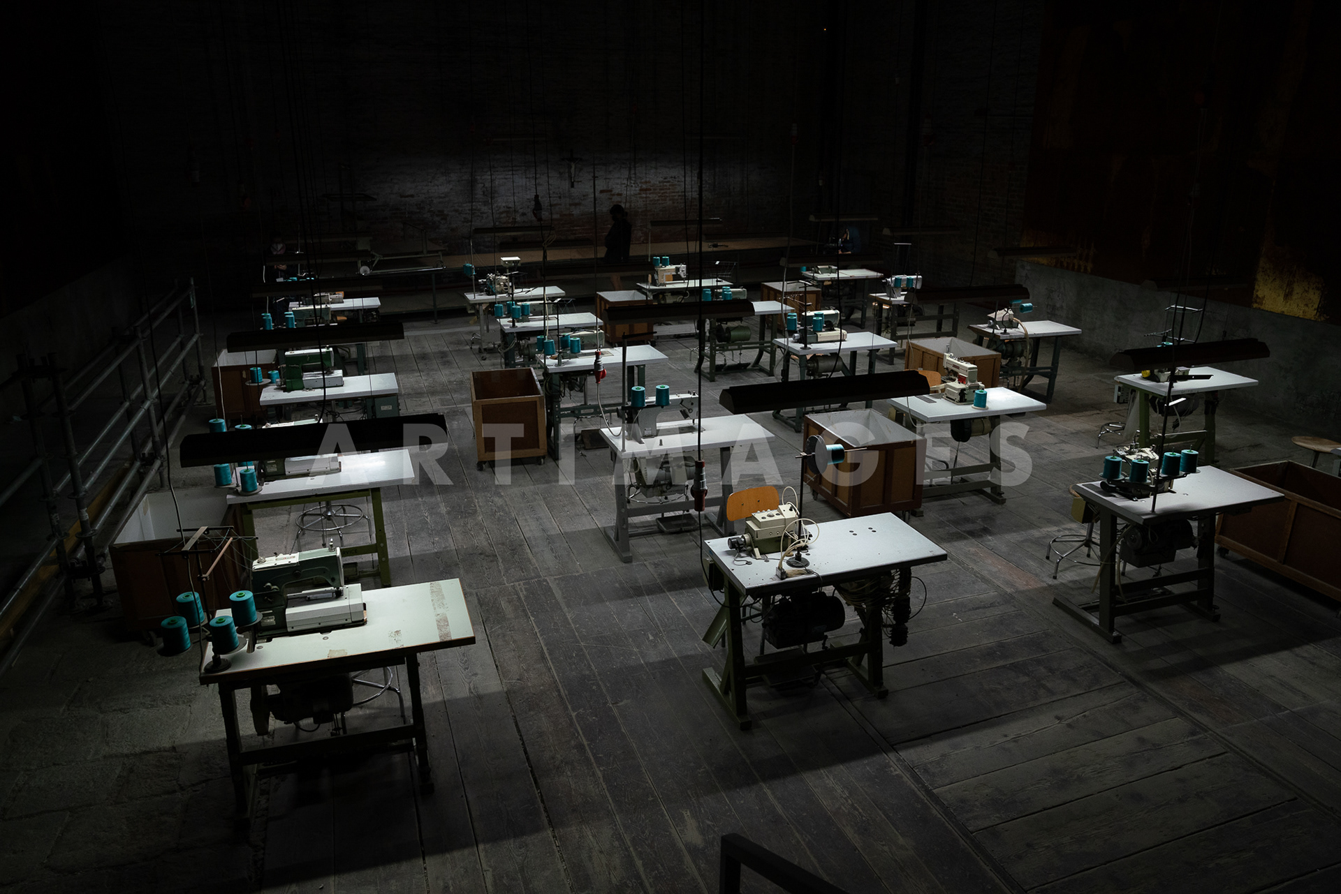 Gian Maria Tosatti, Storia della Notte e Destino delle Comete, Padiglione Italia, a cura di Eugenio Viola