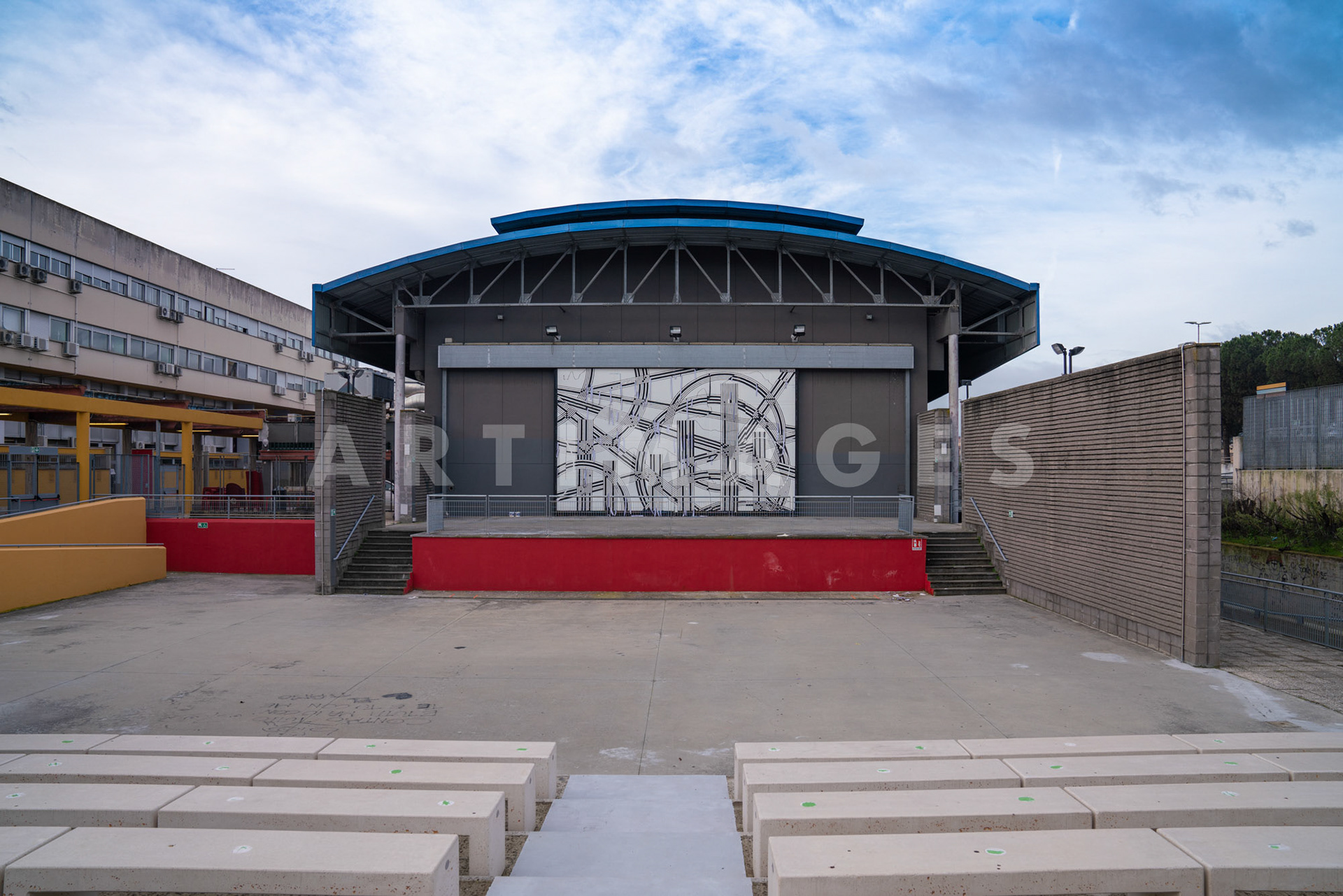Sten e Lex, opera portone Teatro Tor Bella Monaca Roma, © Giovanni De Angelis 2021