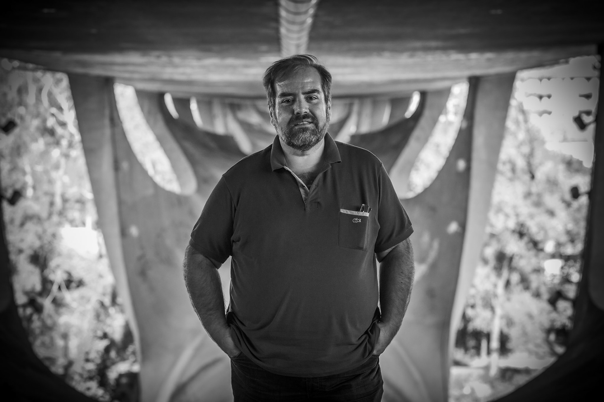 Aldo Colella, Ritratto all'interno del ponte Musmeci - Potenza © Giovanni De Angelis