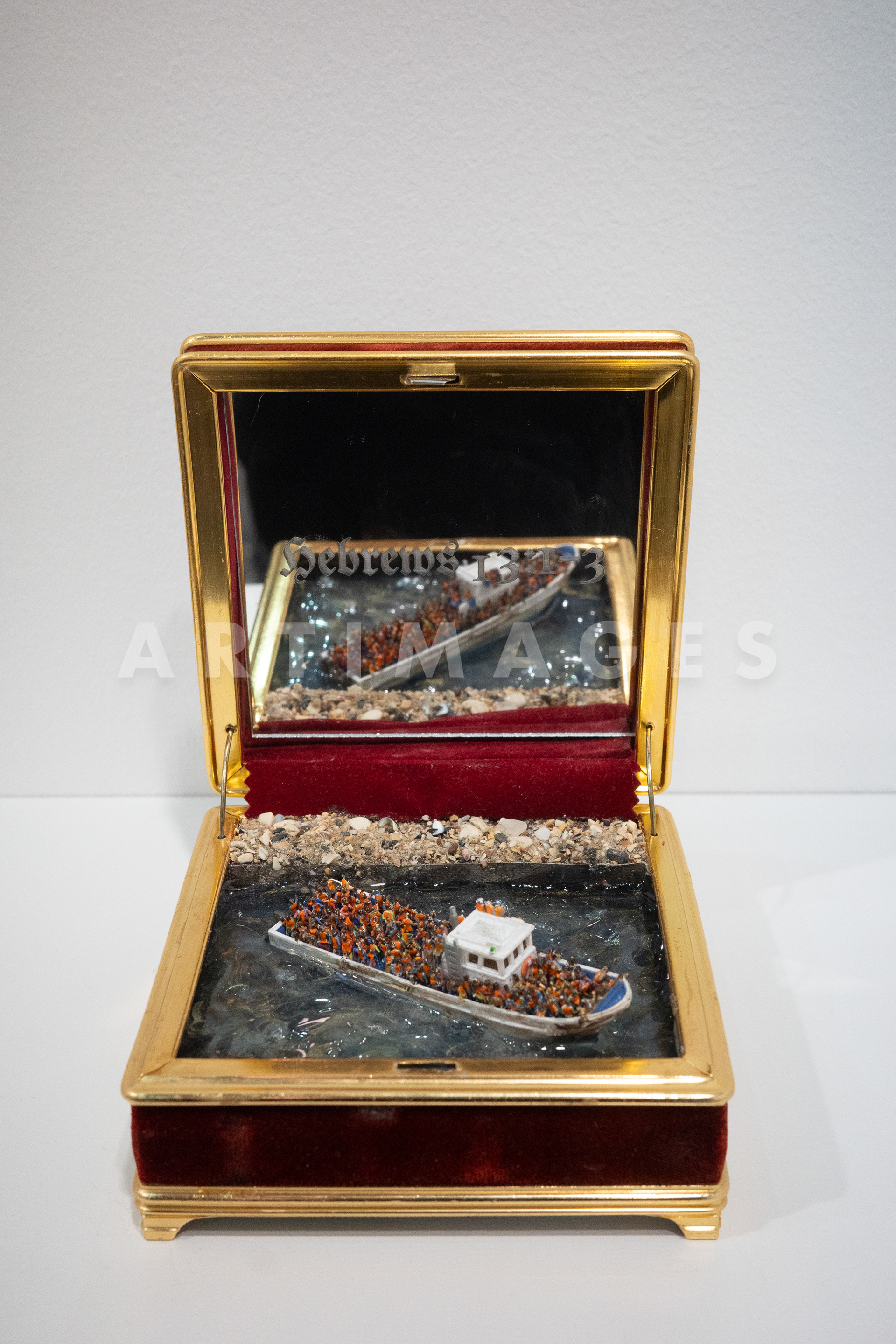 Nir Altman Gallery : Curtis Talwst Santiago