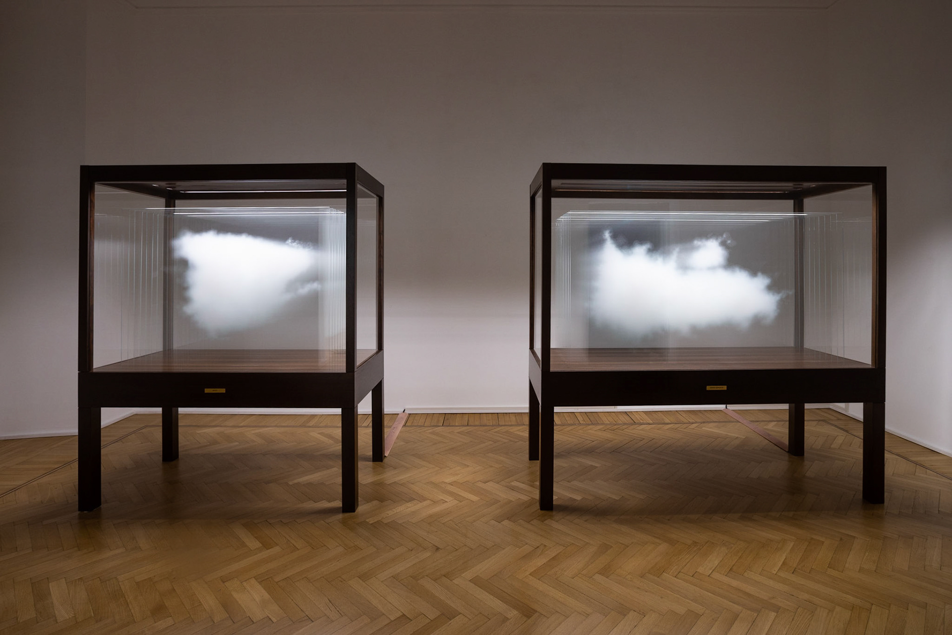 Leandro Erlich, Galleria Continua Roma, exhibition view 'Soprattutto' - photo: Giovanni De Angelis, © 2020