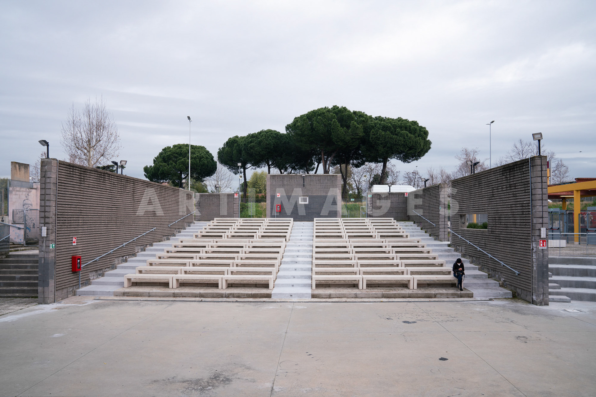 Sten e Lex, opera portone Teatro Tor Bella Monaca Roma, © Giovanni De Angelis 2021