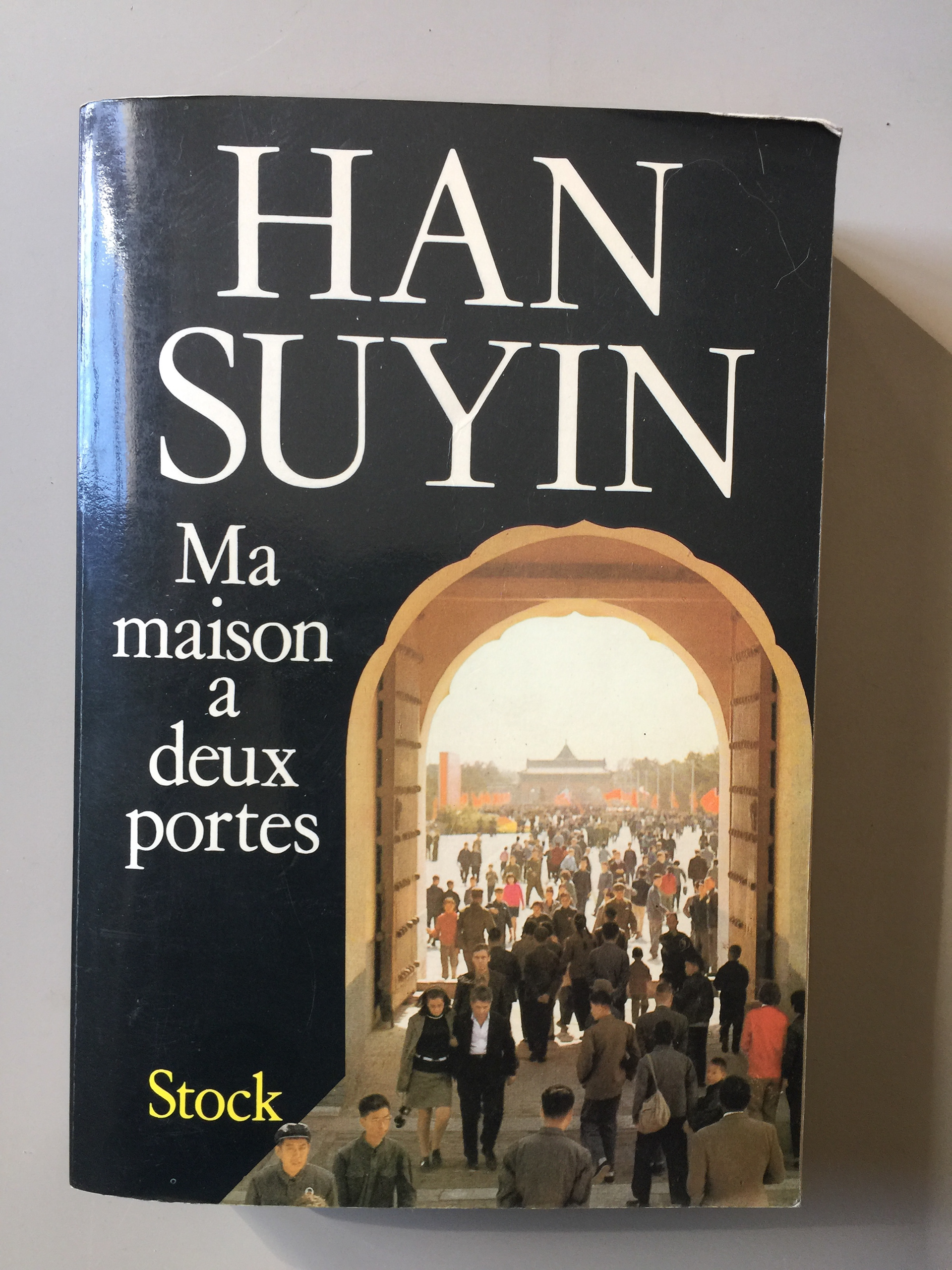 Livre réf B25 - 3 €