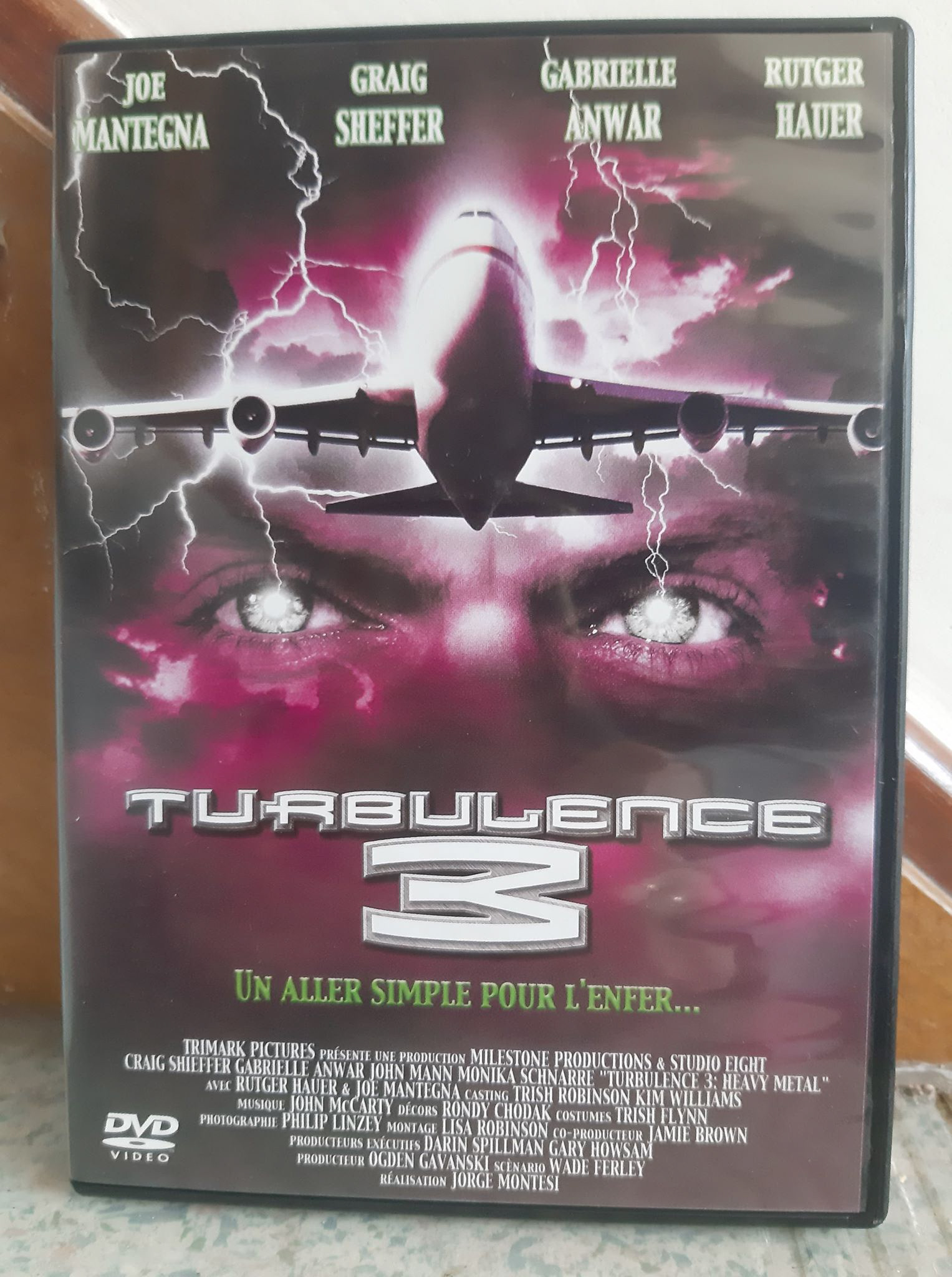 REF AN 16 --- Prix 3 €