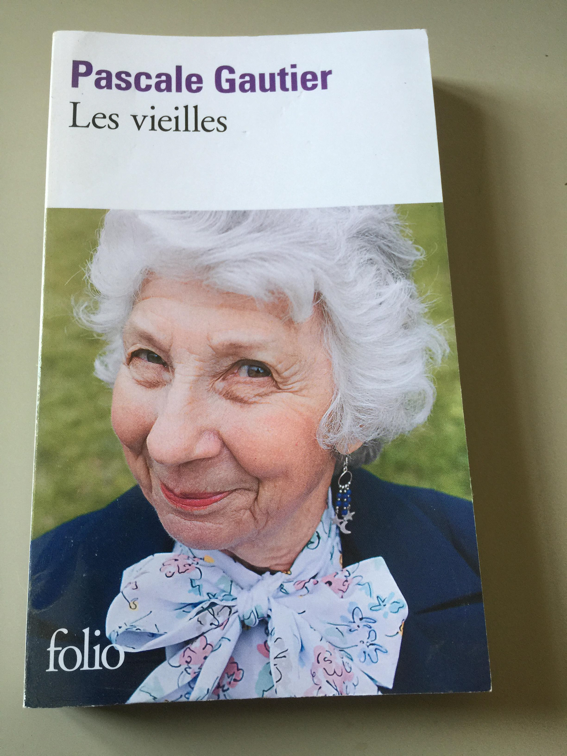 Livre 7. 3 €