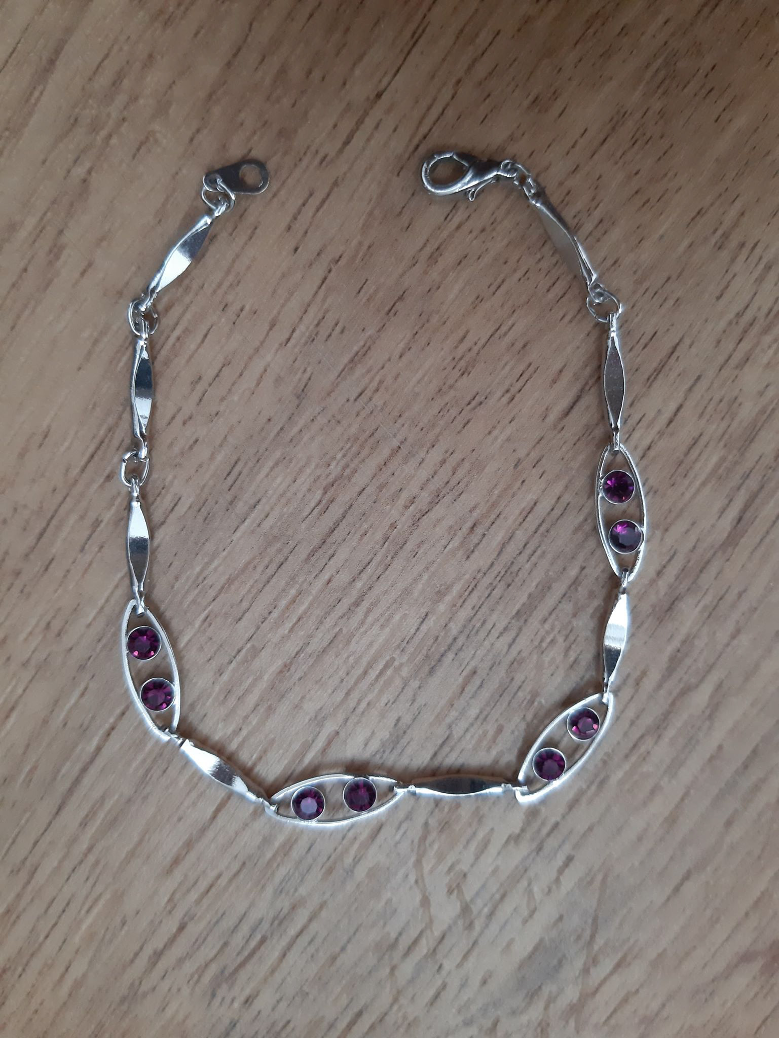 REF NIJ 48 ----- 4 €