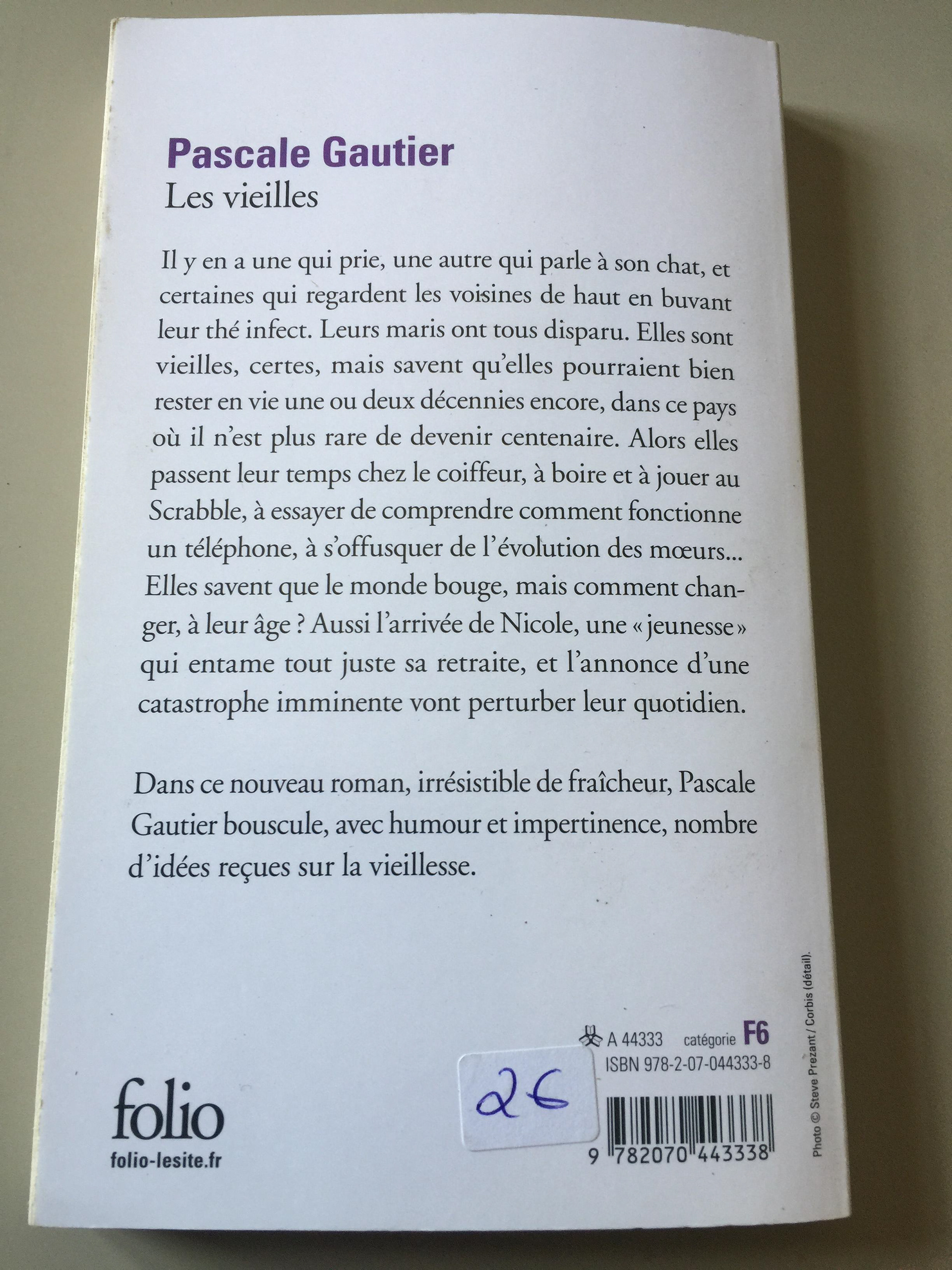 Livre 7. 3 €