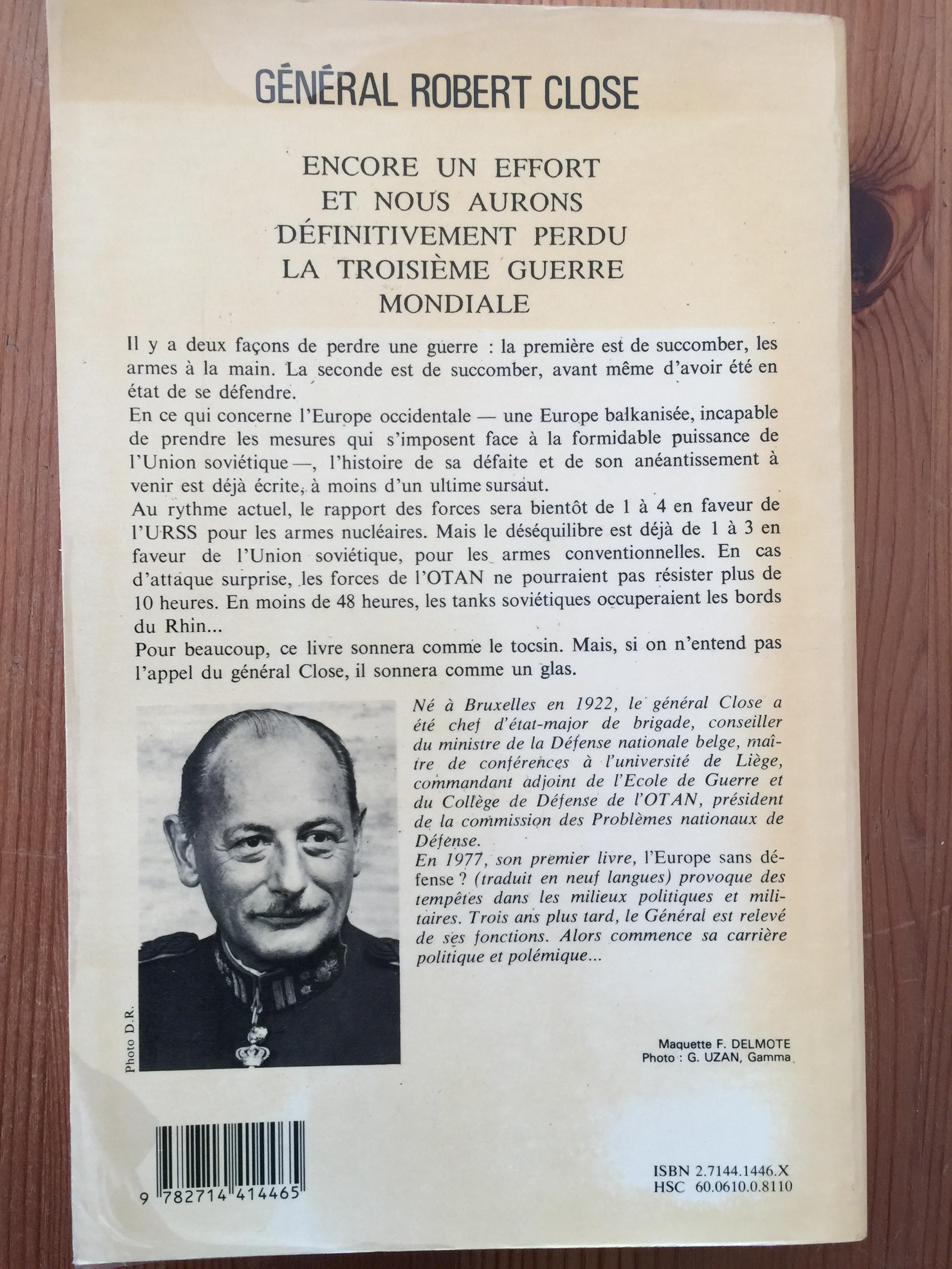 Livre réf A4. - -- 4 €