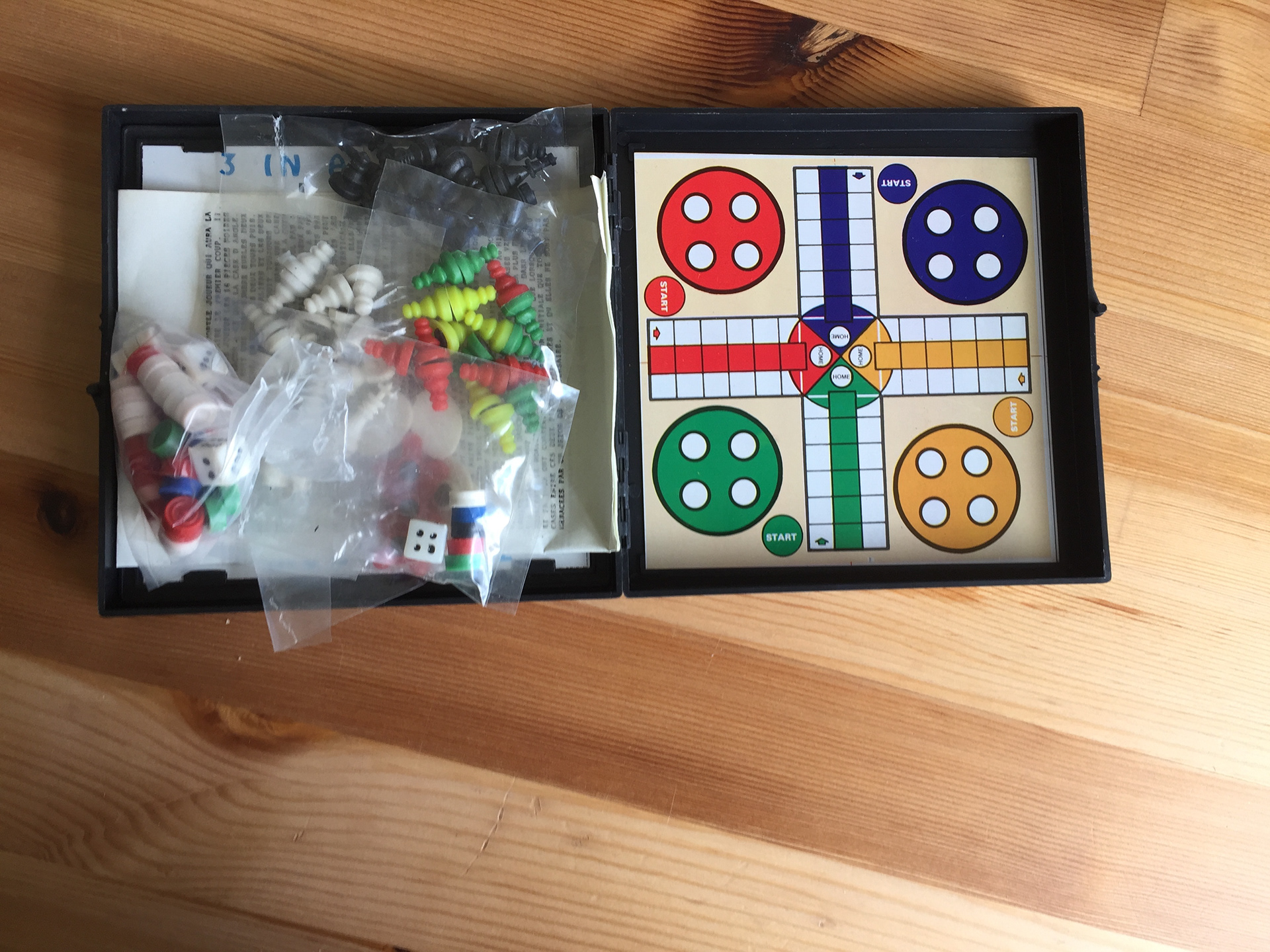 JEU 6: Prix 8 €