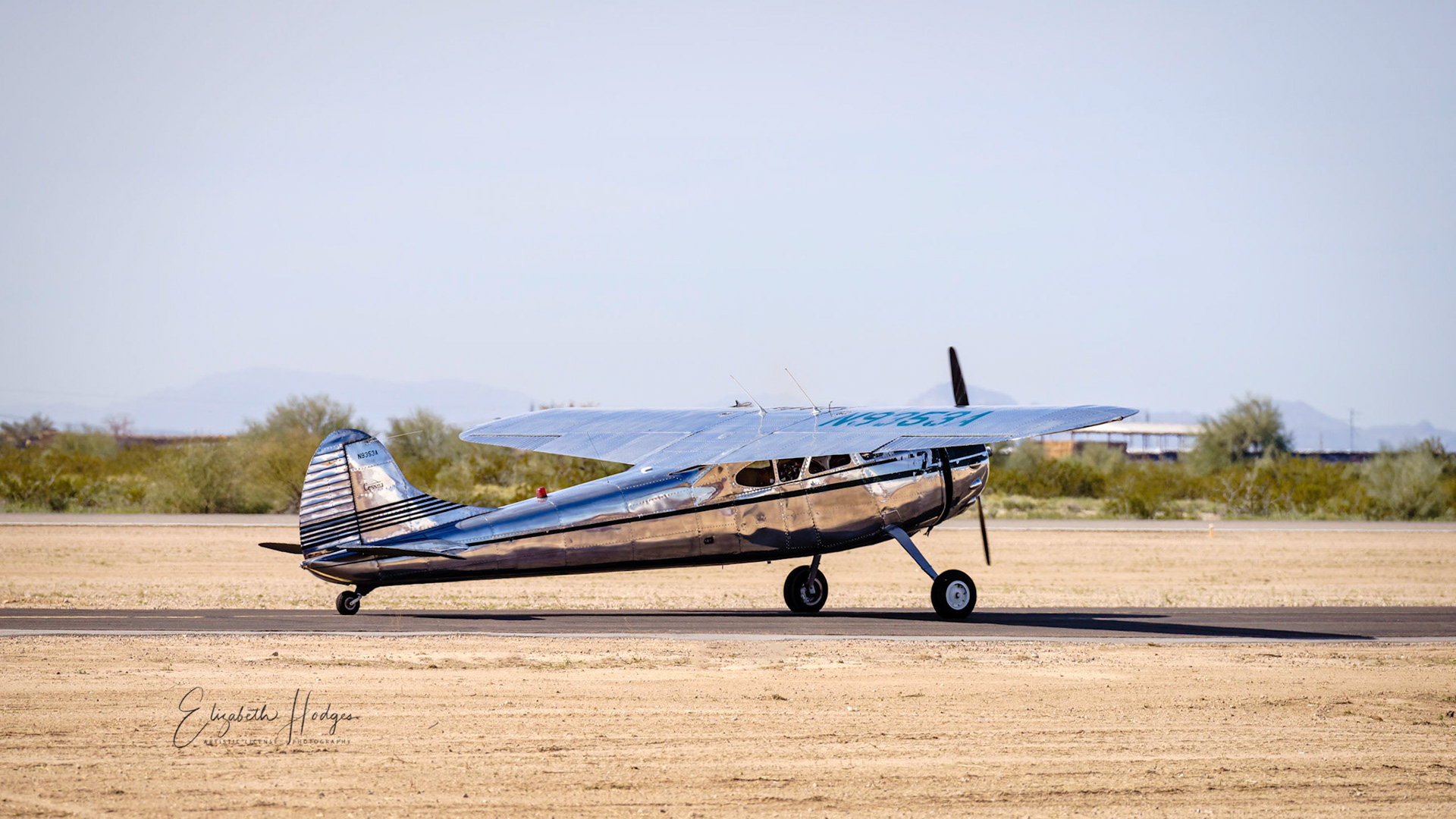 Cessna 195