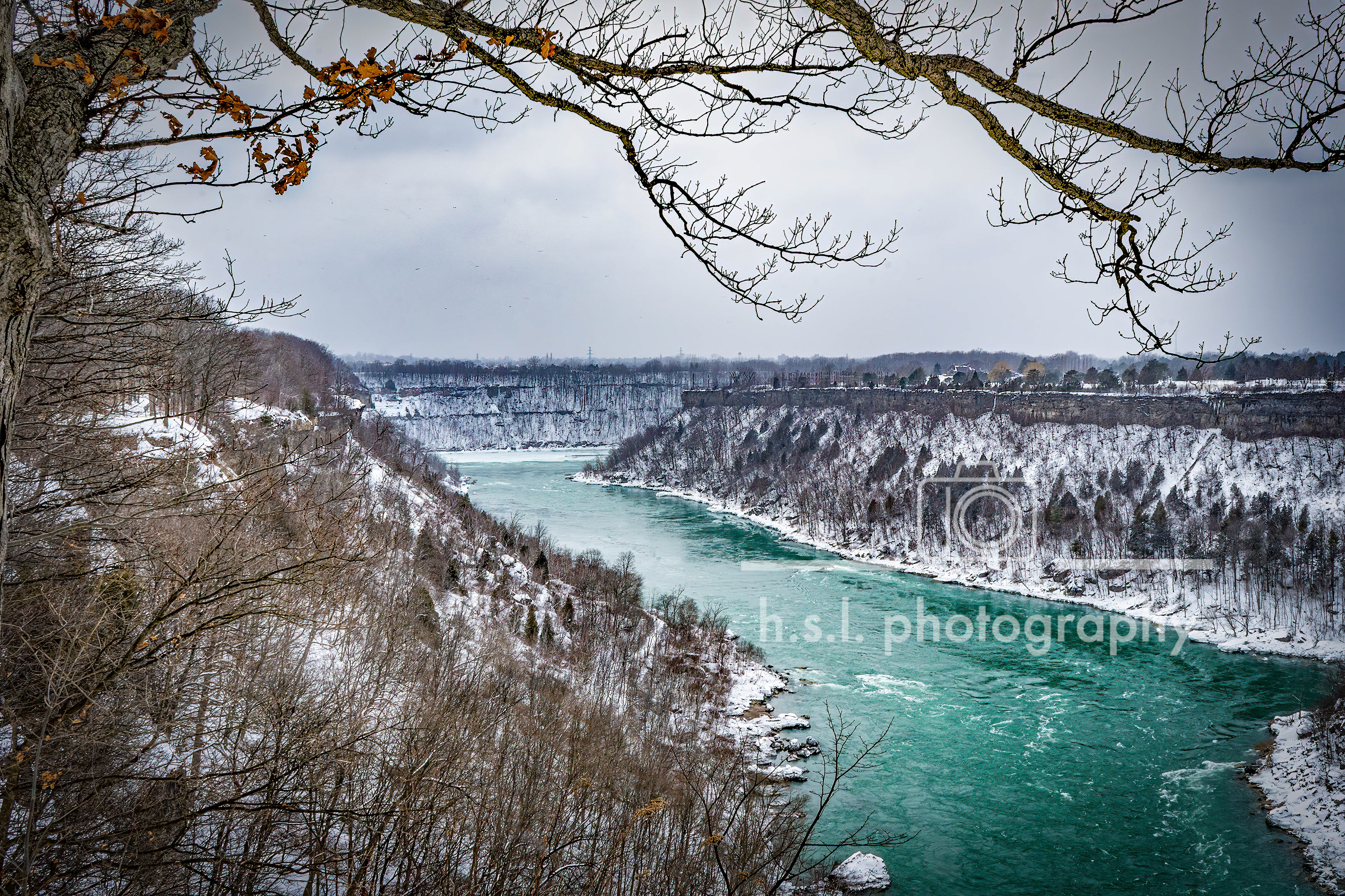 Devil's Hole State Park