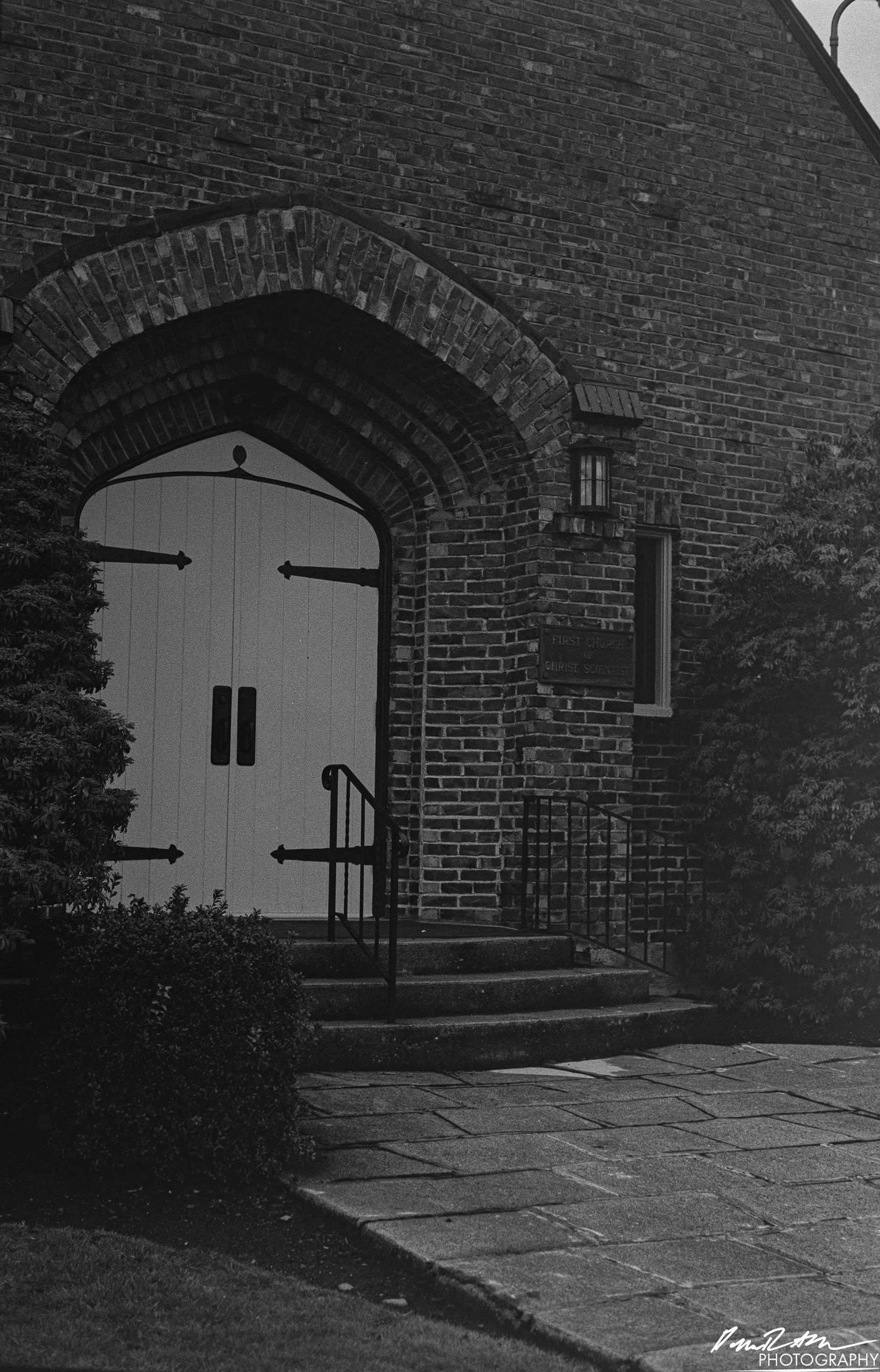 B&W HP Ilford 200 - Enumclaw WA