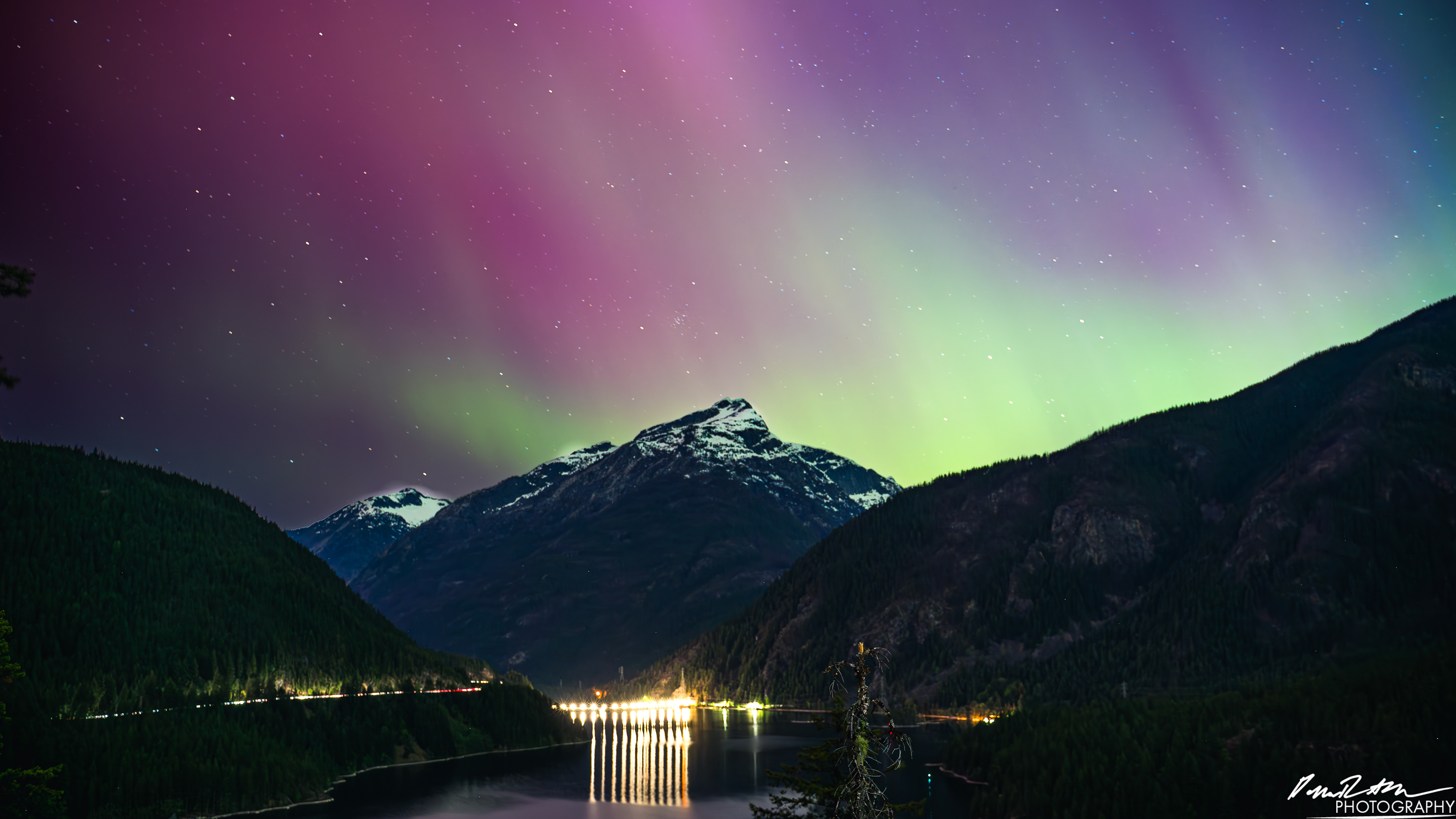 Aurora Borealis - Diablo Lake WA