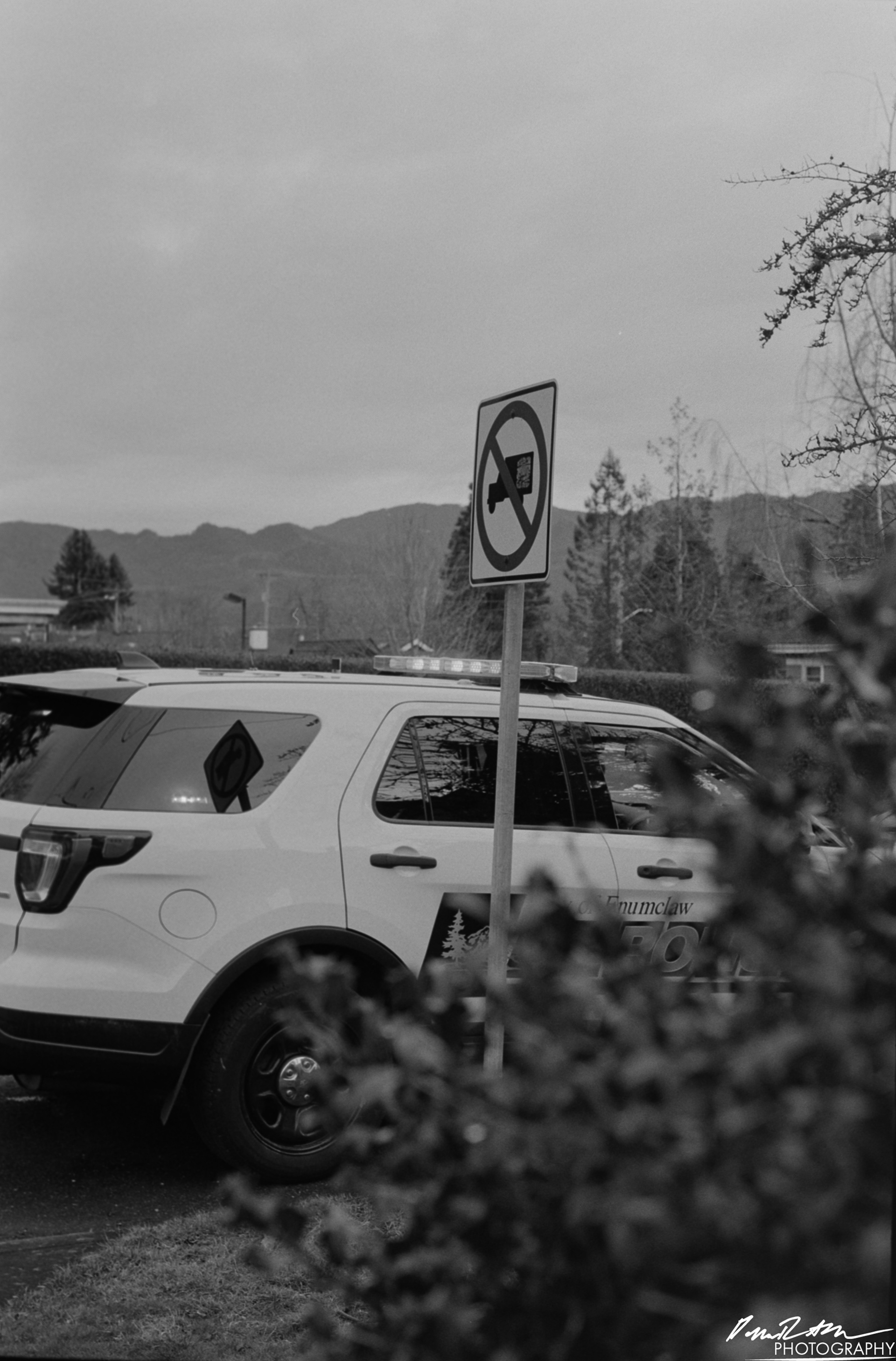 B&W HP Ilford 200 - Enumclaw WA