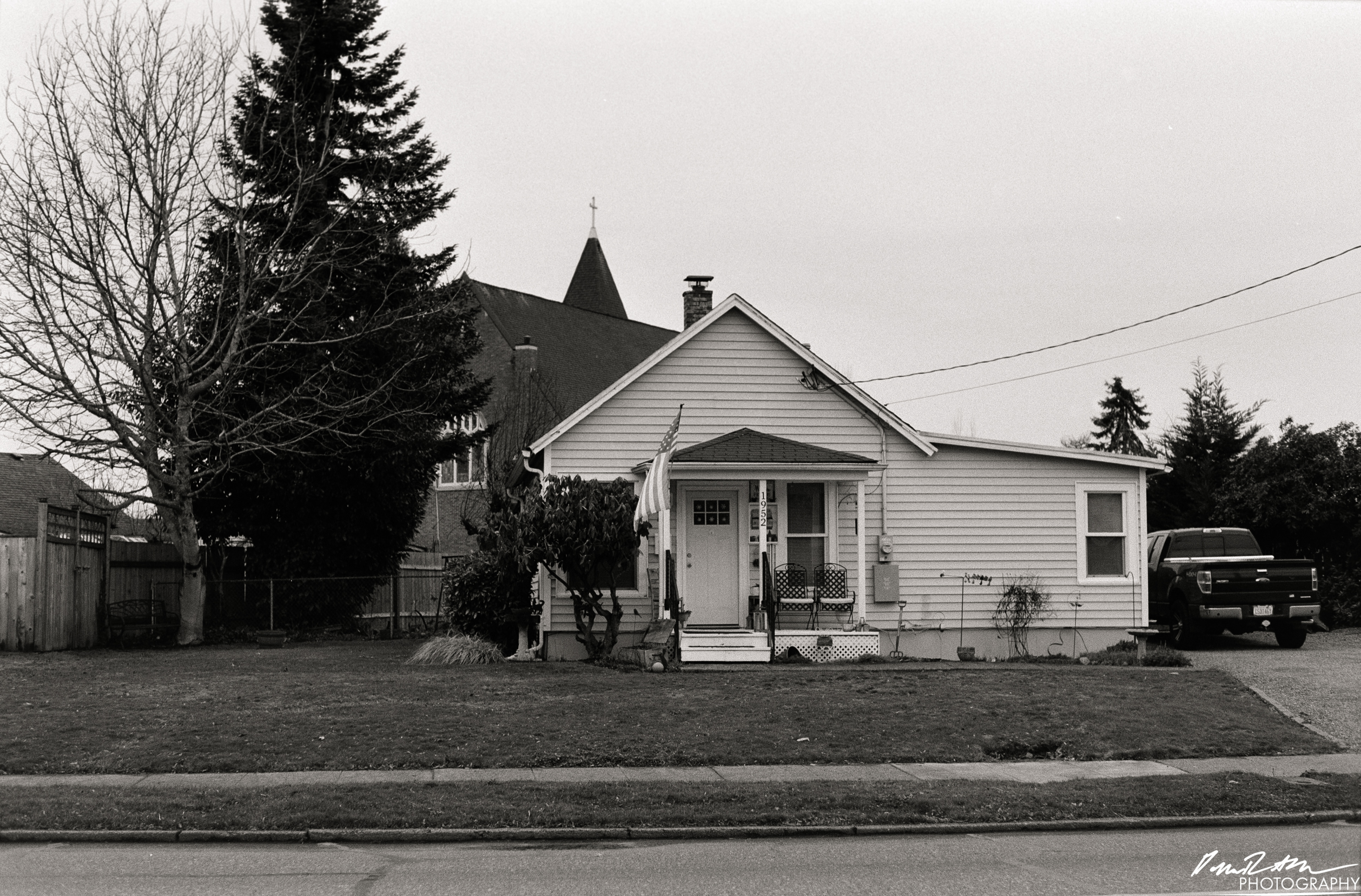 B&W HP Ilford 200 - Enumclaw WA