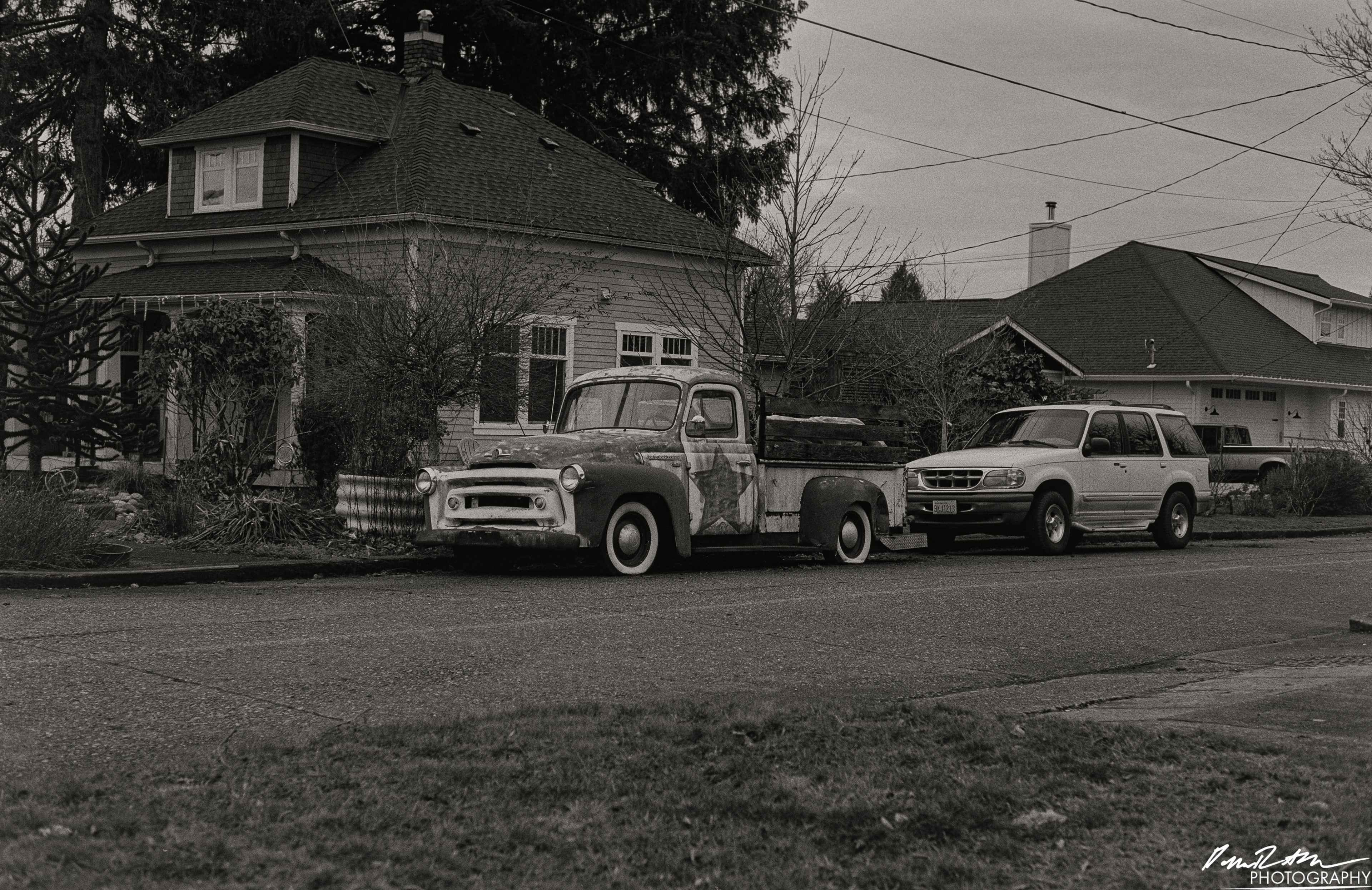 B&W HP Ilford 200 - Enumclaw WA