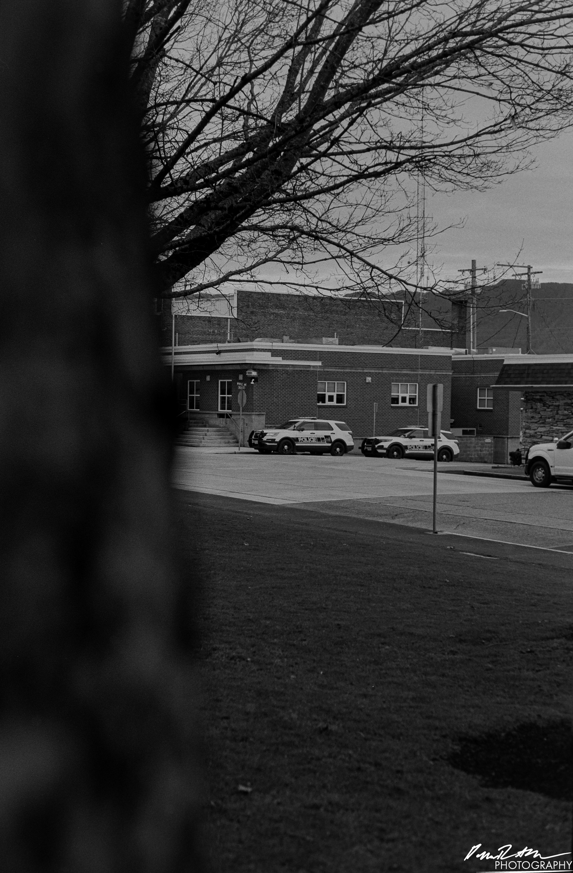 B&W HP Ilford 200 - Enumclaw WA