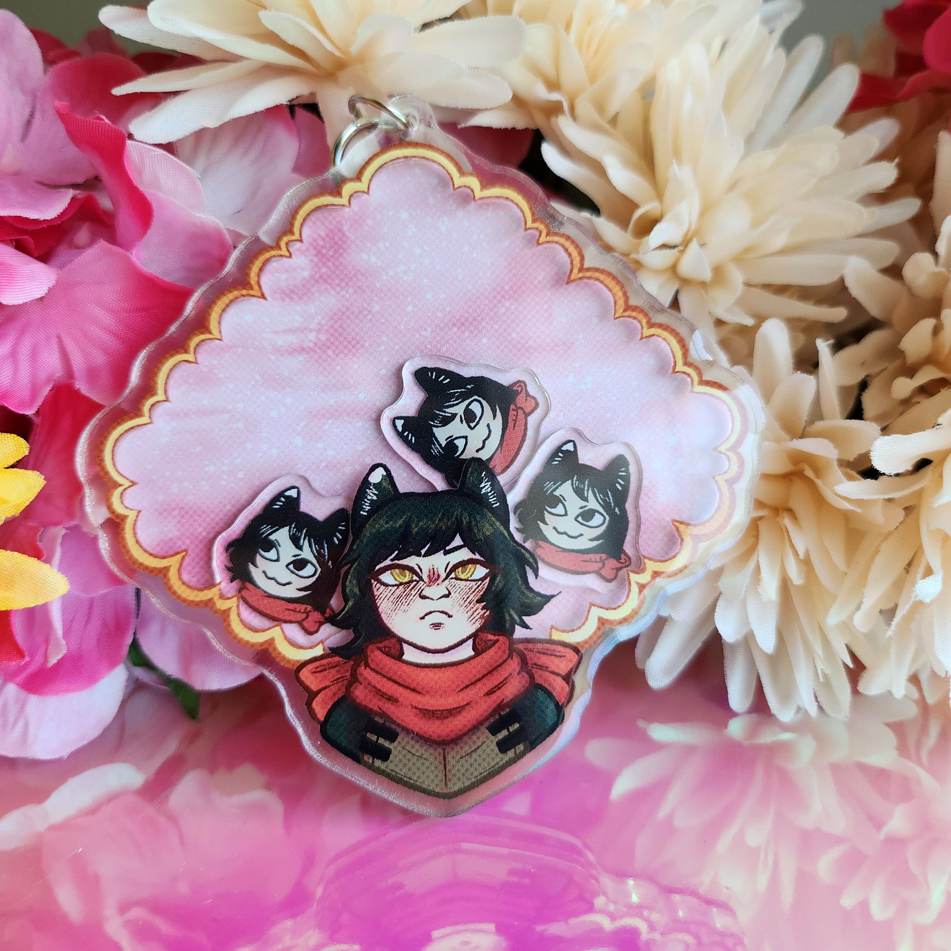 Izutsumi Shaker Charm